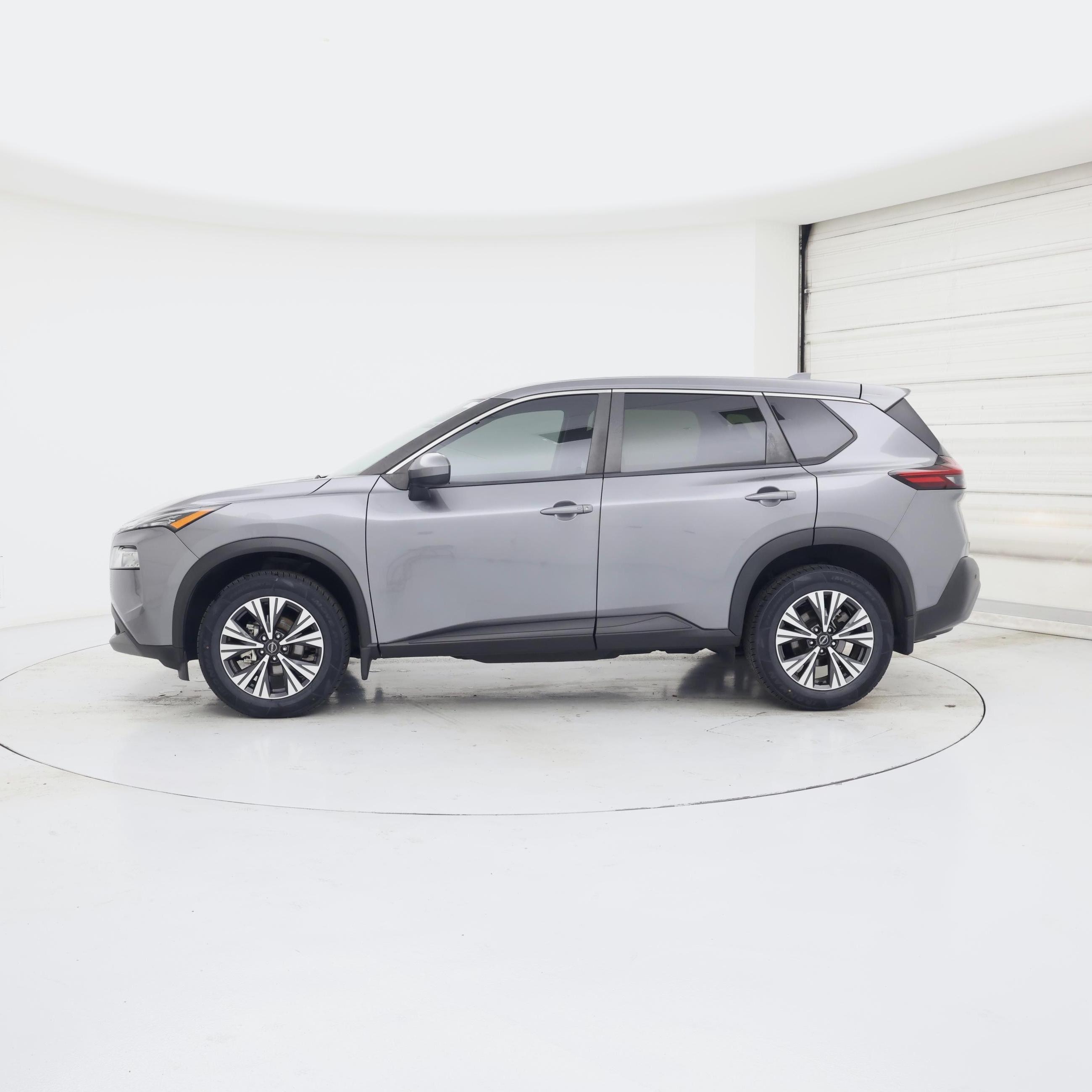 Thumbnail: 2023 Nissan Rogue - 3