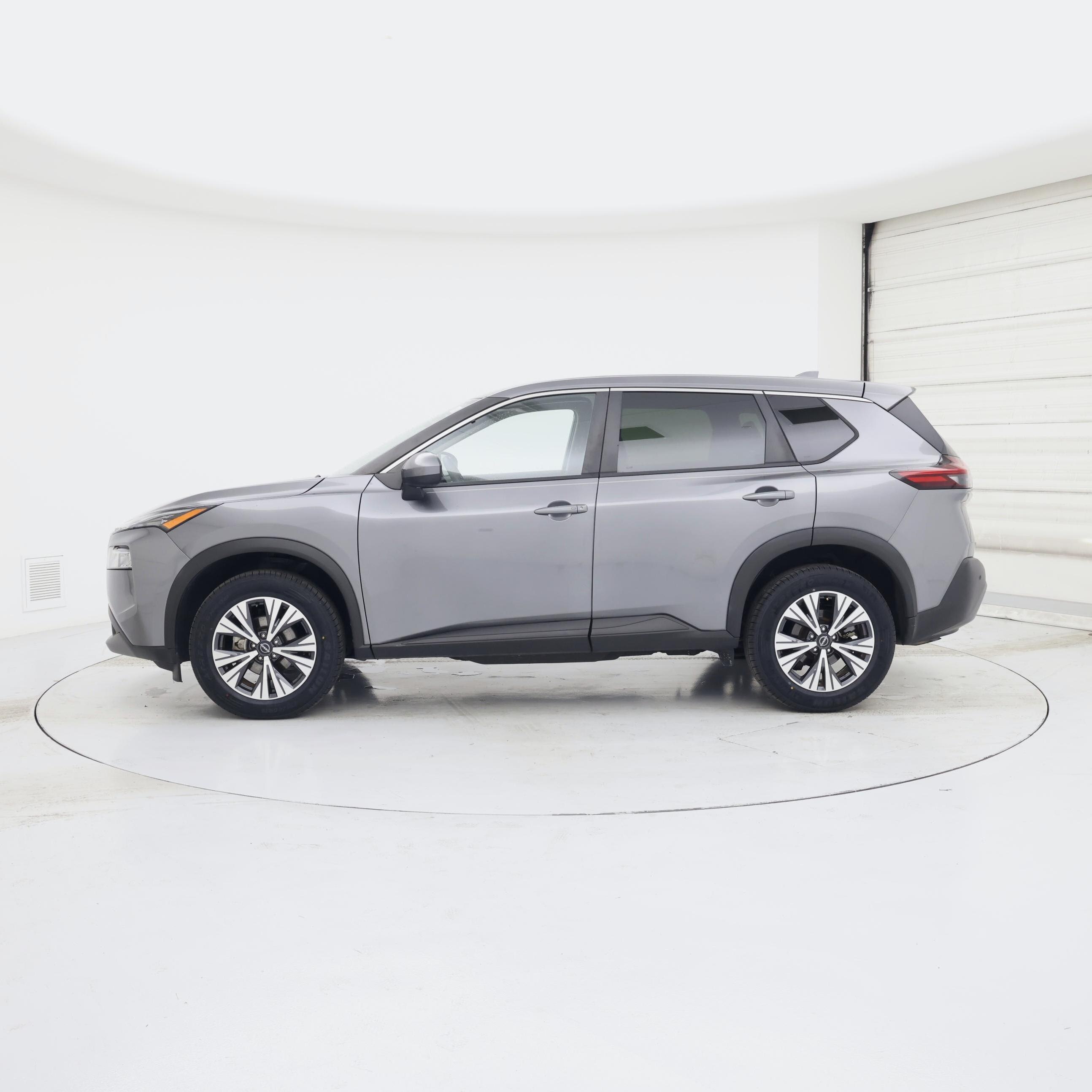 Thumbnail: 2023 Nissan Rogue - 3