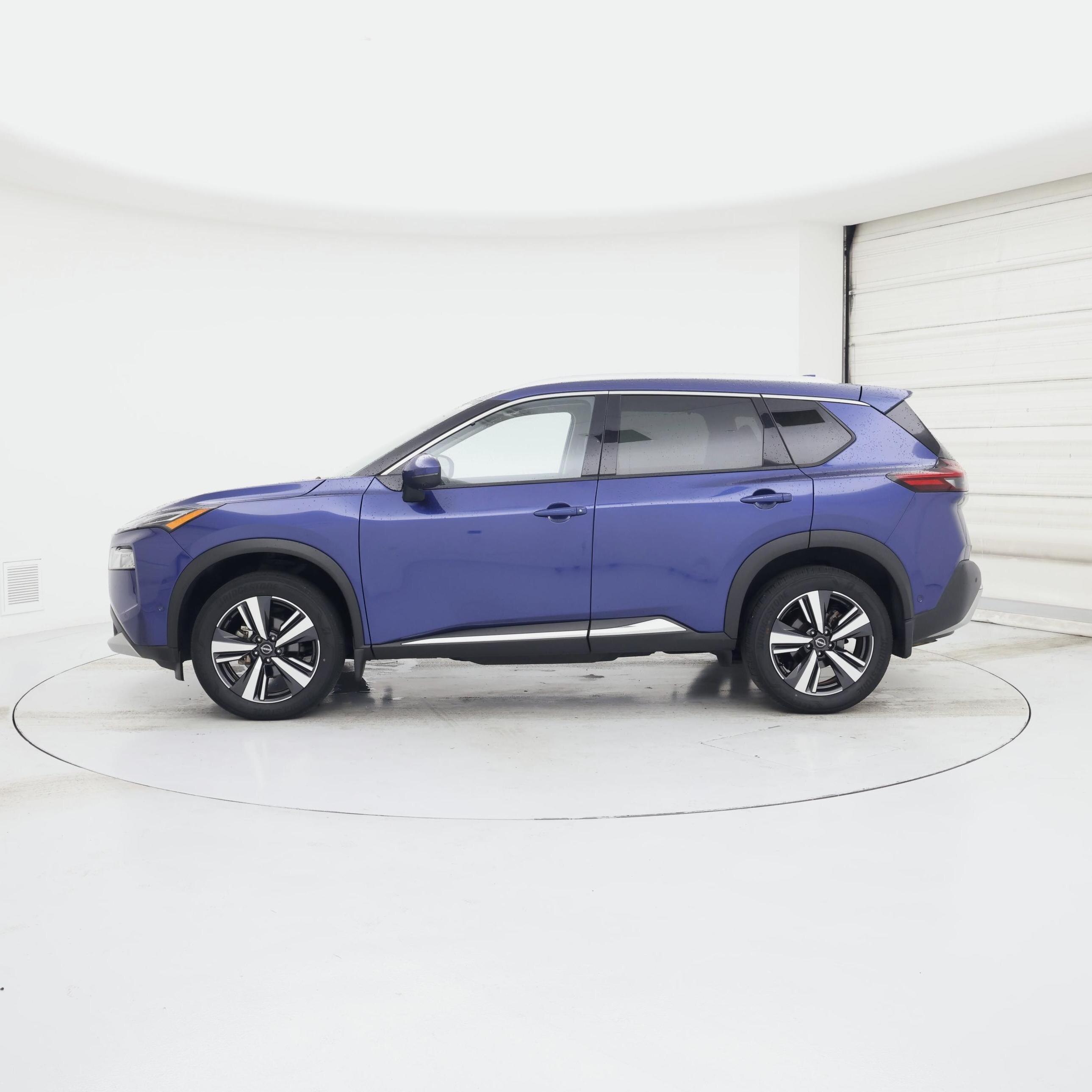 Thumbnail: 2023 Nissan Rogue - 3