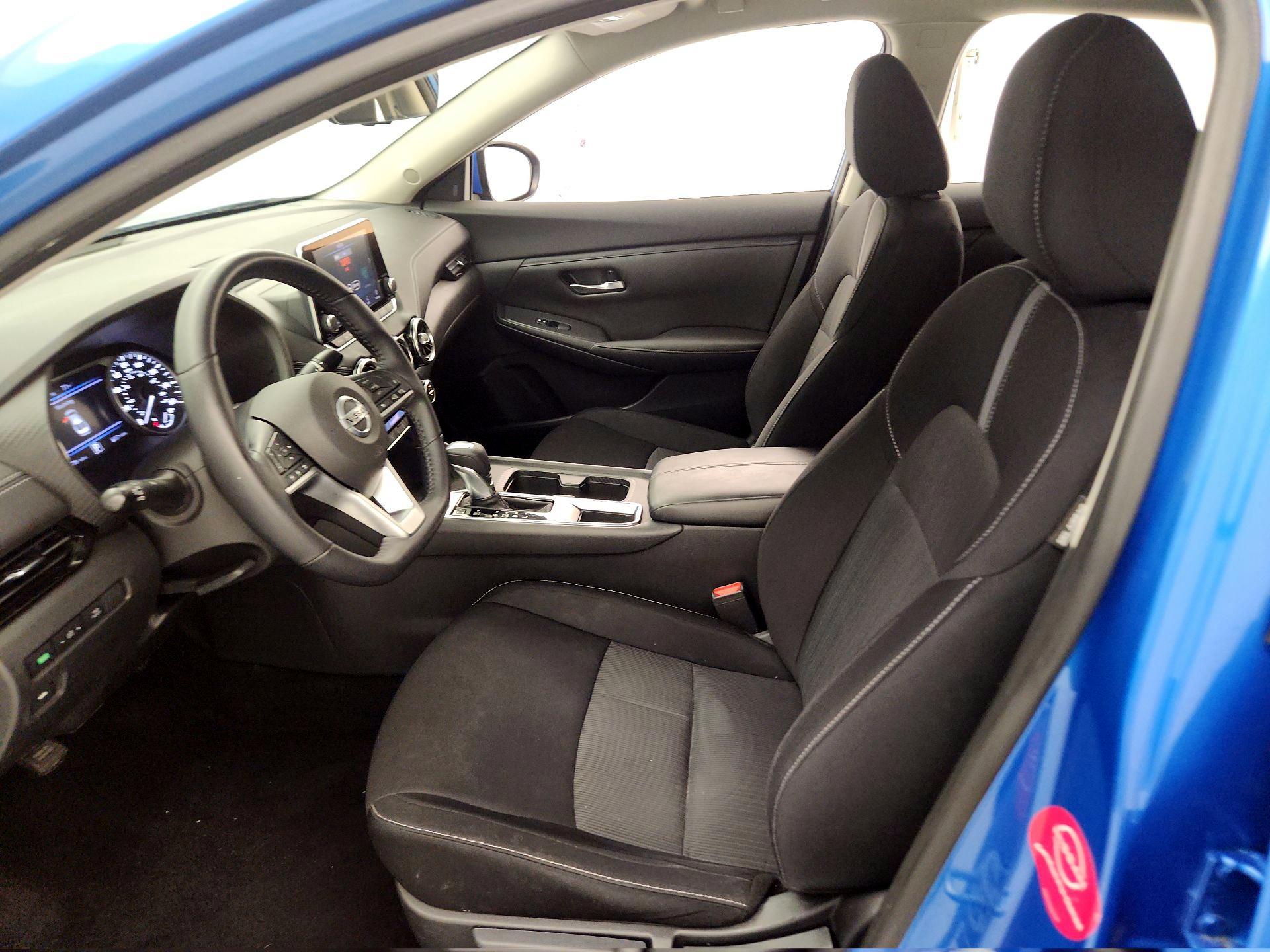 Thumbnail: 2020 Nissan Sentra - 11