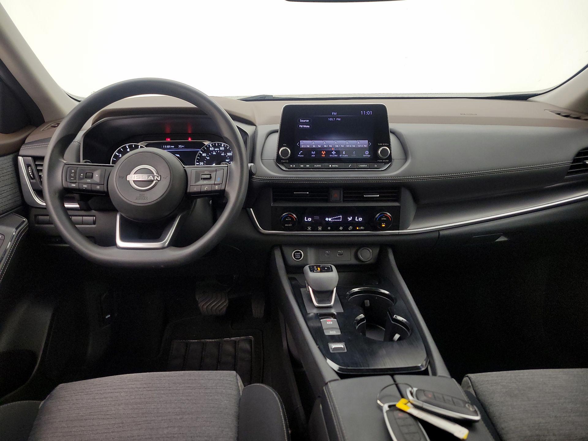 Thumbnail: 2023 Nissan Rogue - 9