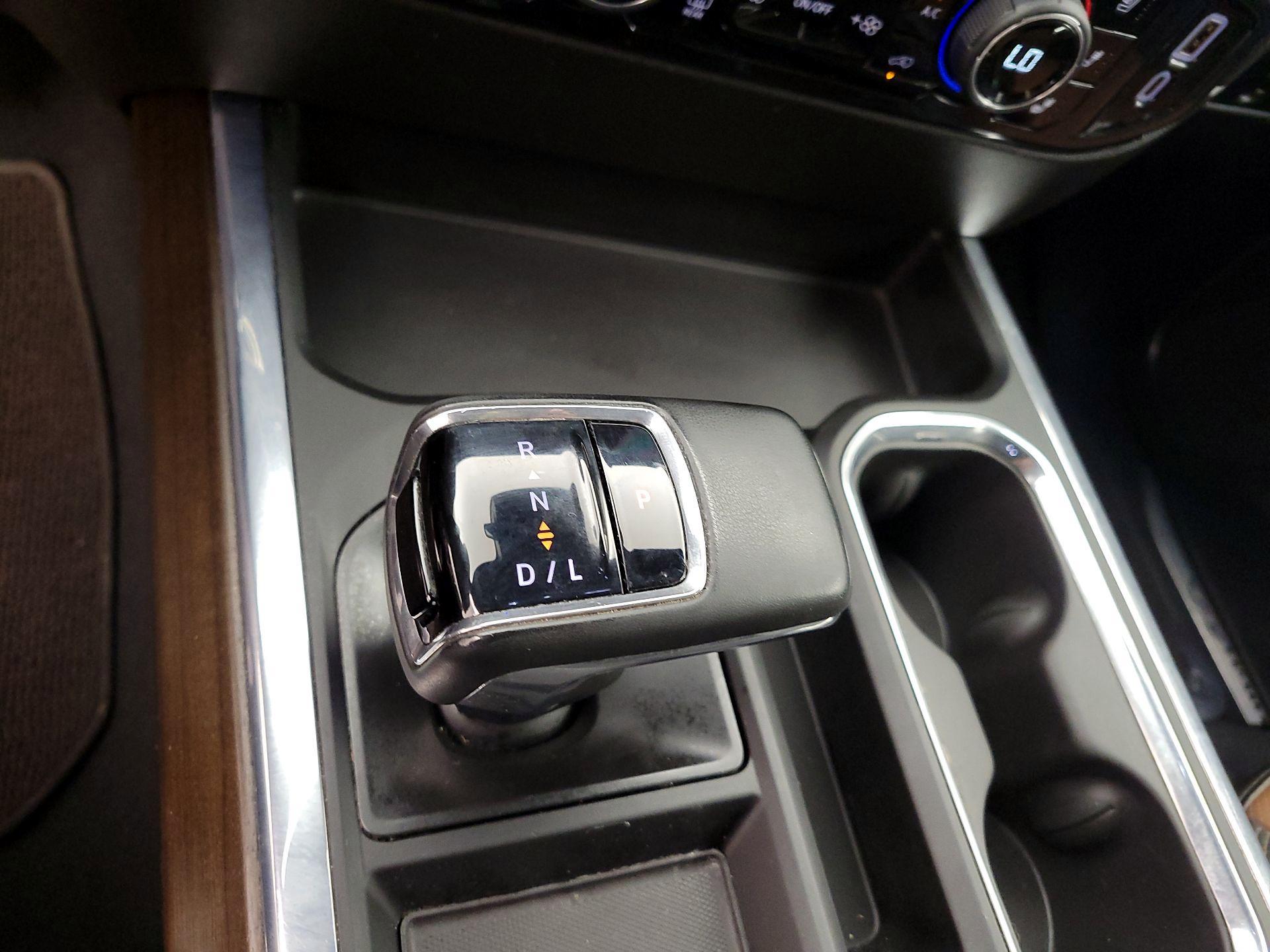 Thumbnail: 2024 Chevrolet Silverado 1500 - 15