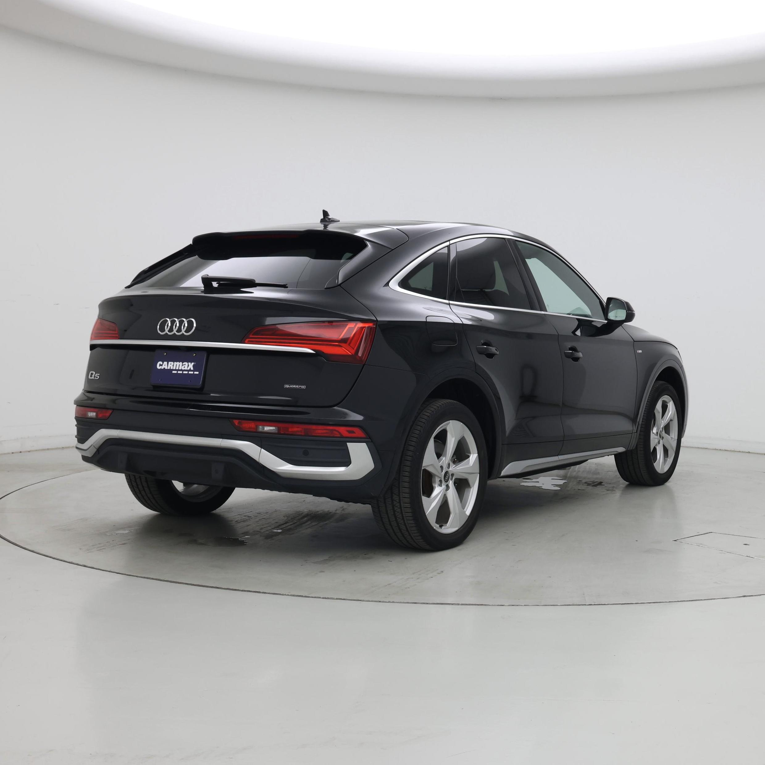 Thumbnail: 2023 Audi Q5 - 8