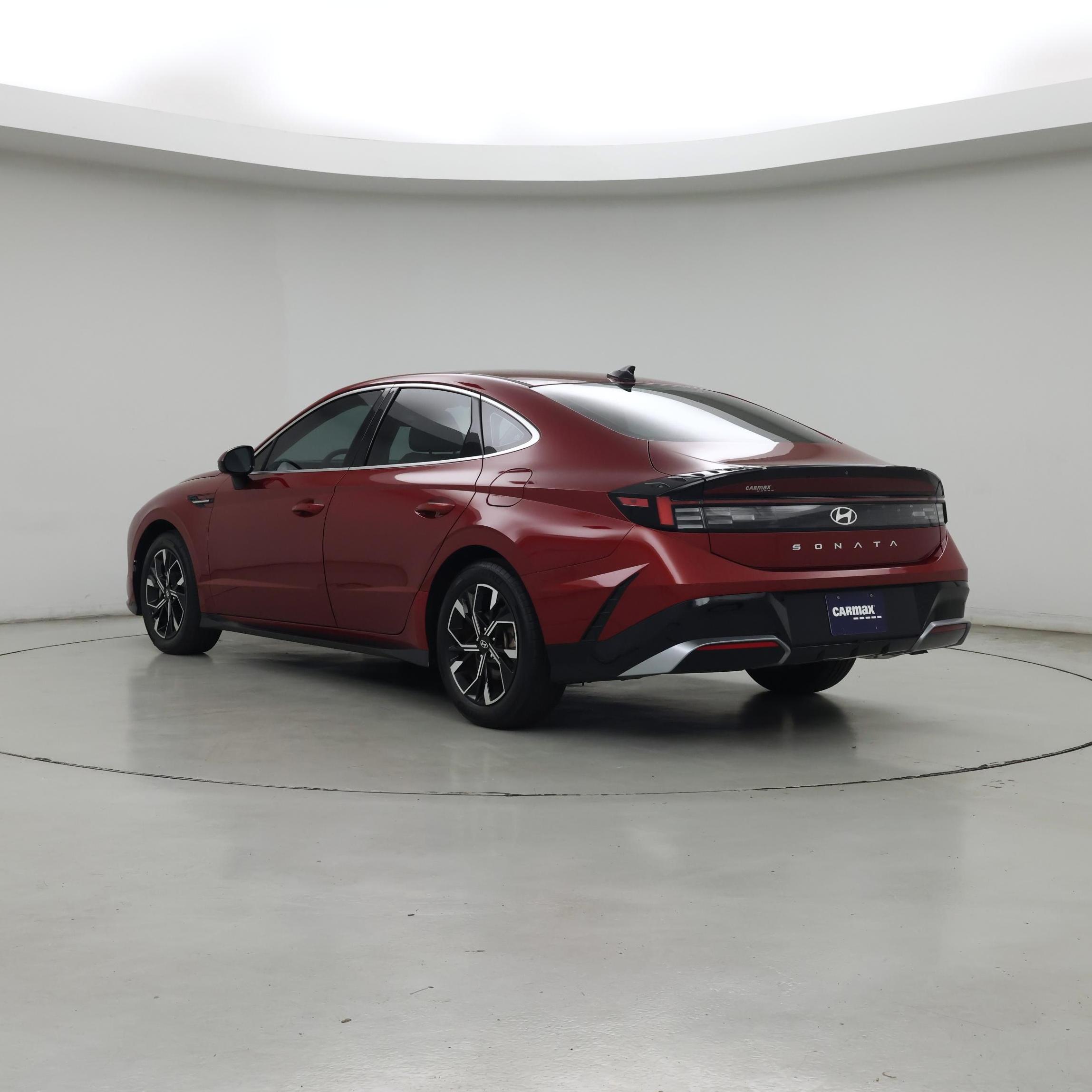 Thumbnail: 2024 Hyundai Sonata - 2