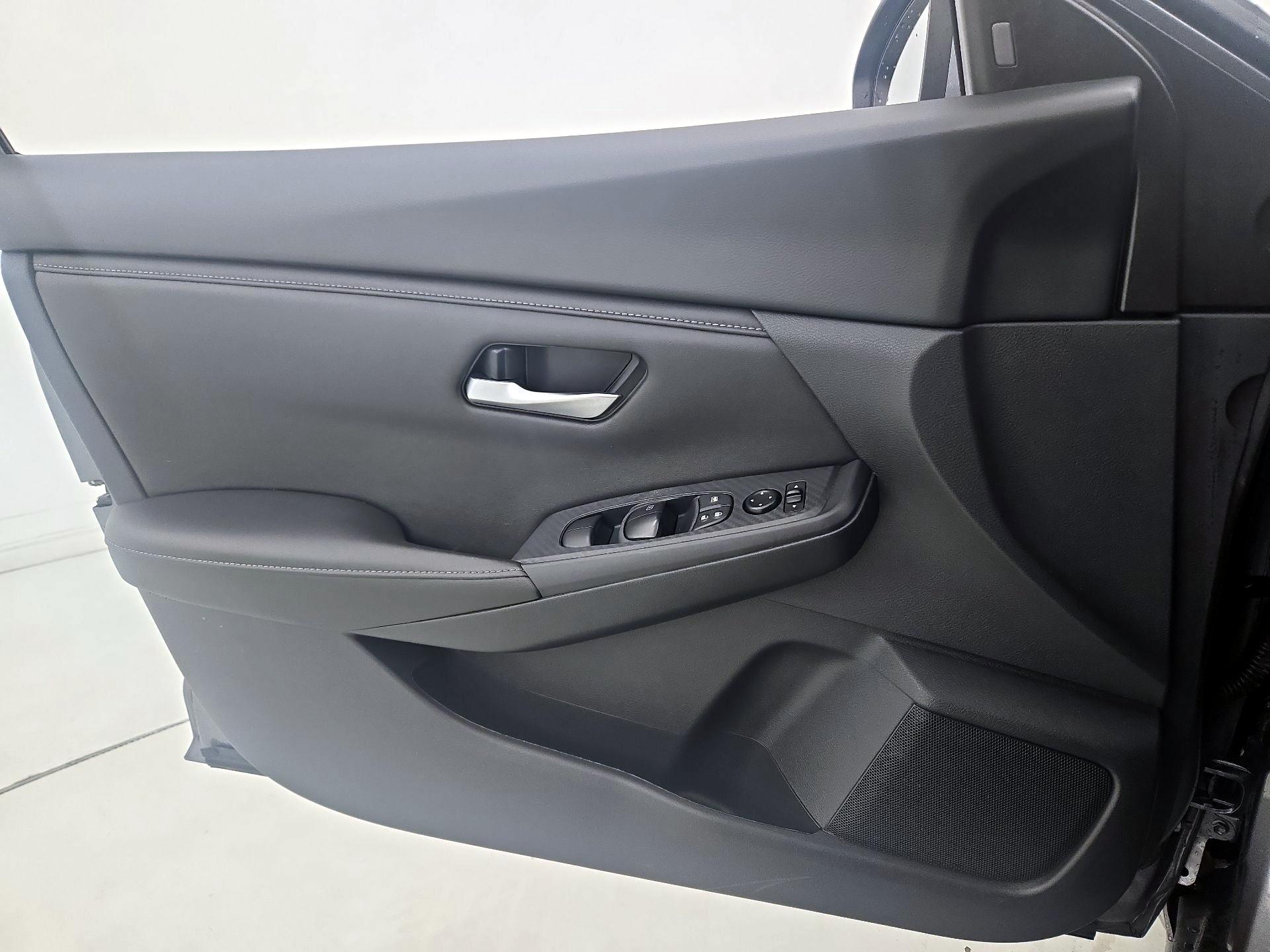 Thumbnail: 2024 Nissan Sentra - 12