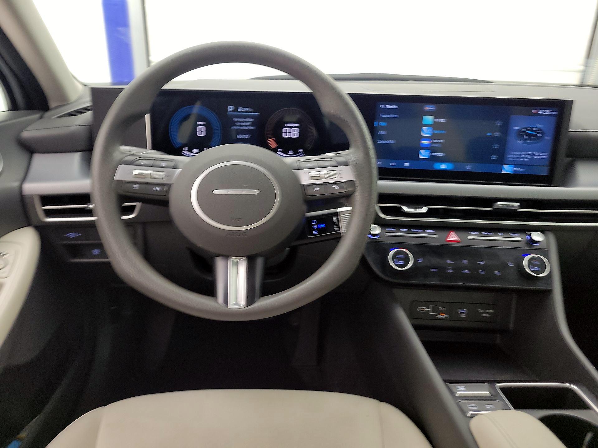 Thumbnail: 2025 Hyundai Sonata - 10