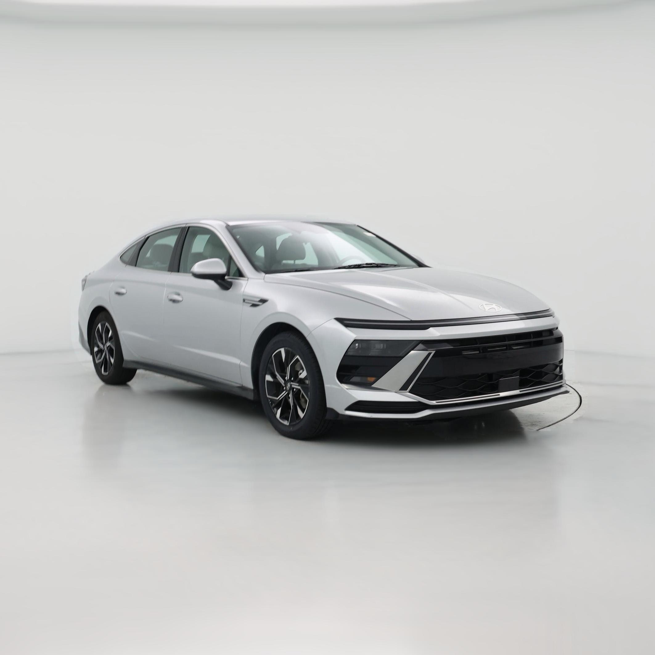 Thumbnail: 2025 Hyundai Sonata - 1
