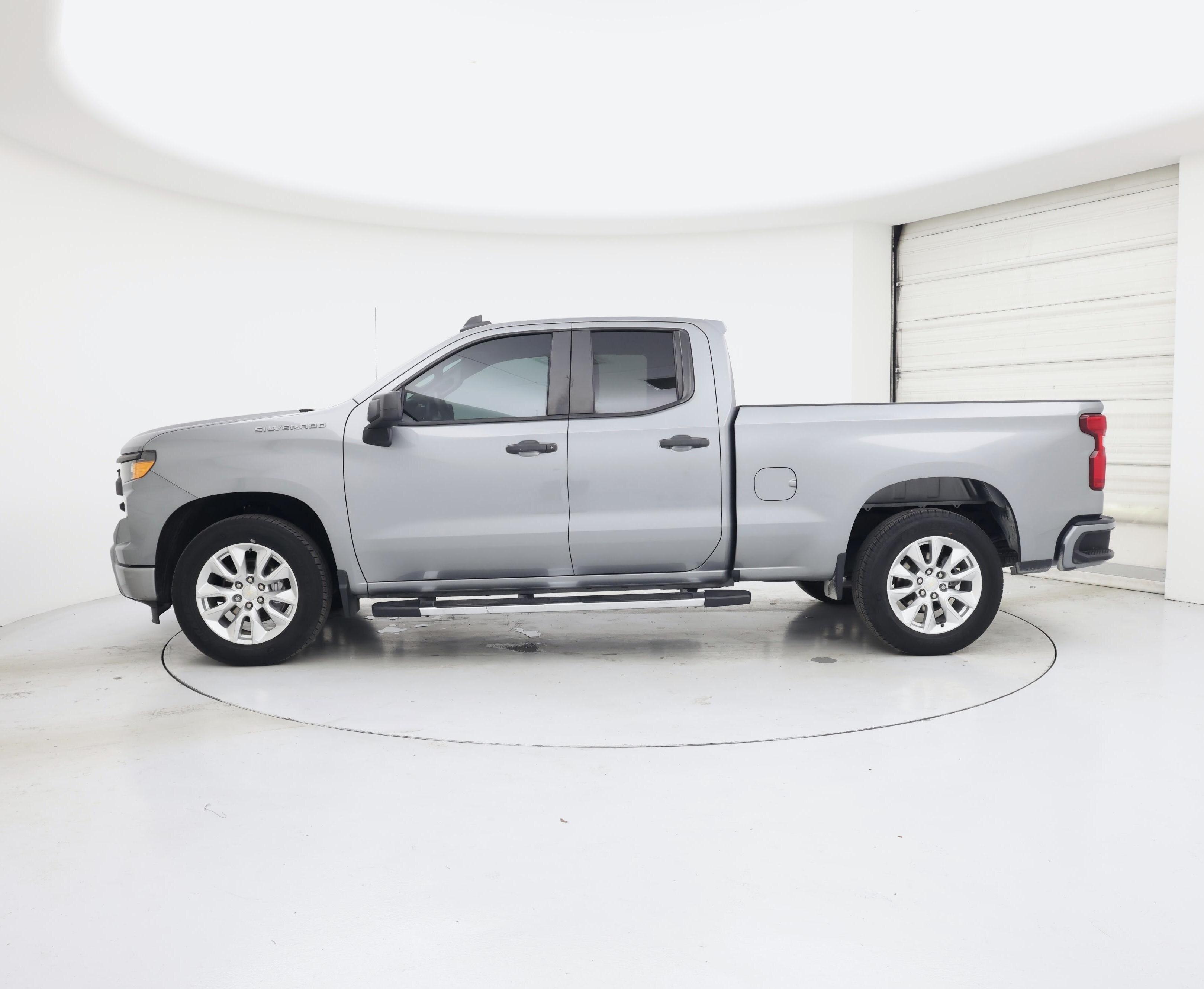 Thumbnail: 2023 Chevrolet Silverado 1500 - 3
