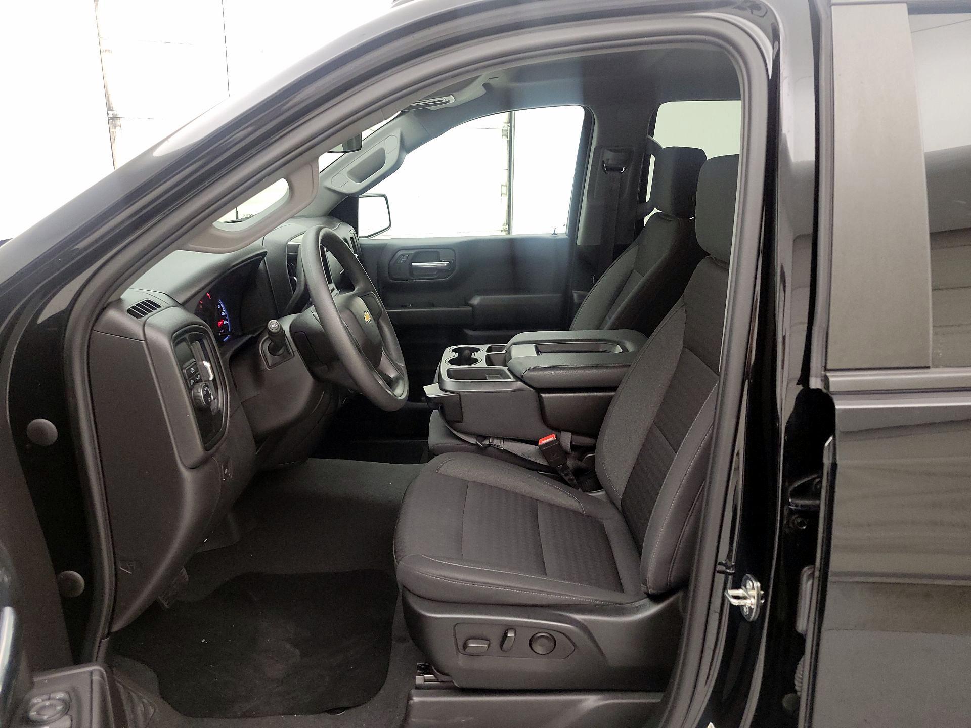 Thumbnail: 2022 Chevrolet Silverado 1500 - 11
