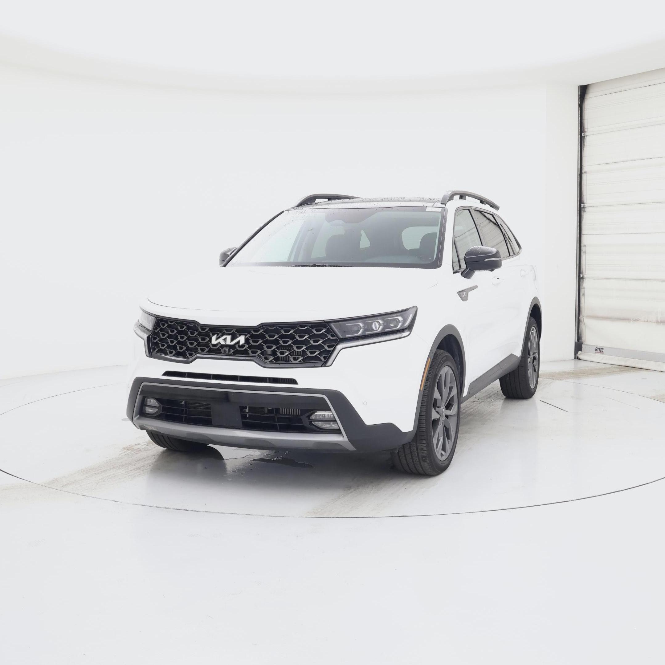 Thumbnail: 2023 Kia Sorento - 4