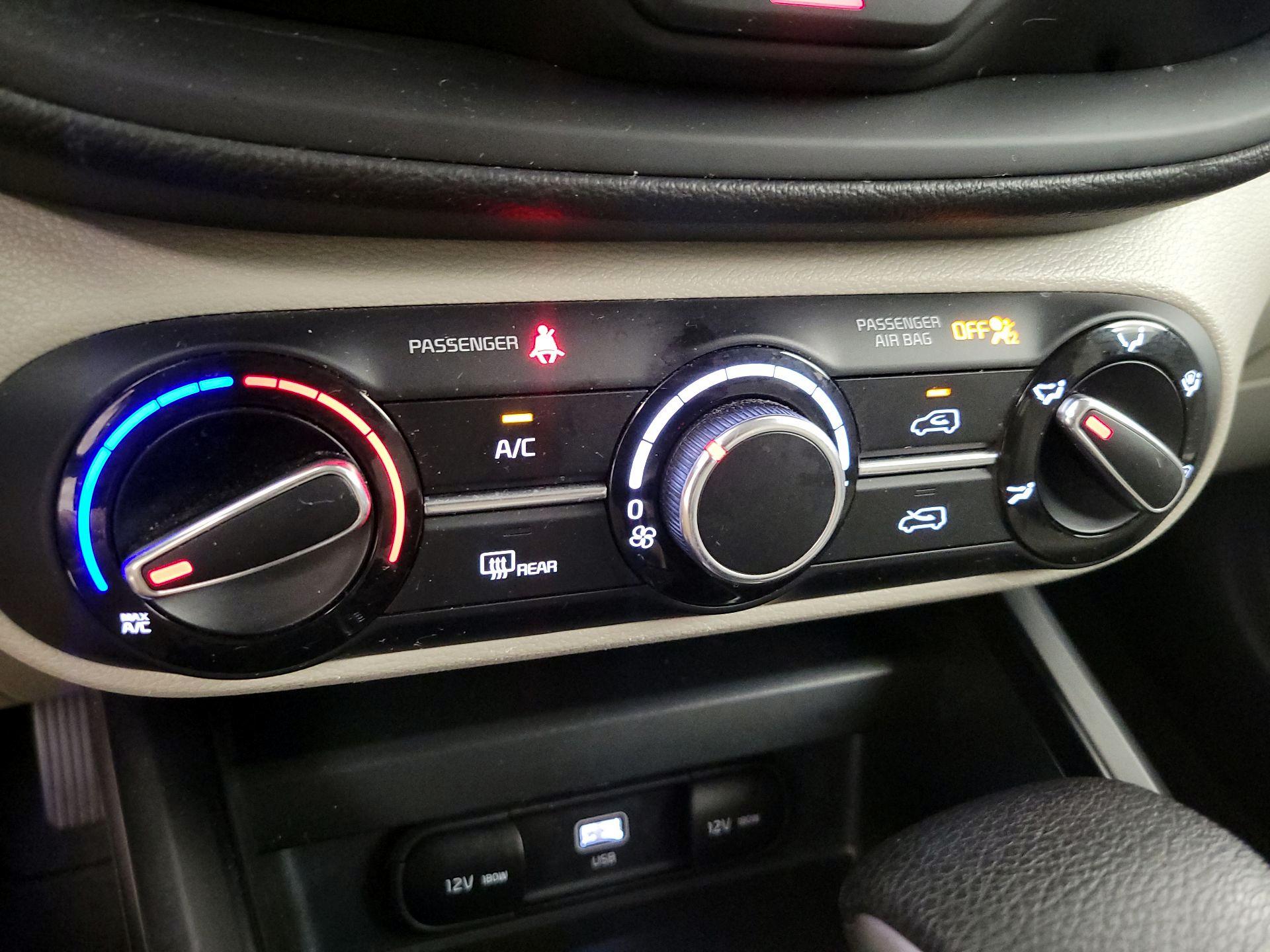 Thumbnail: 2023 Kia Soul - 16
