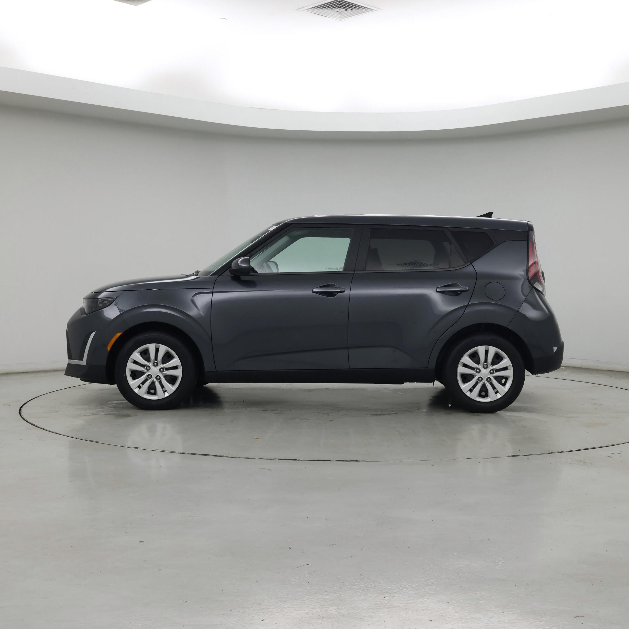 Thumbnail: 2023 Kia Soul - 3