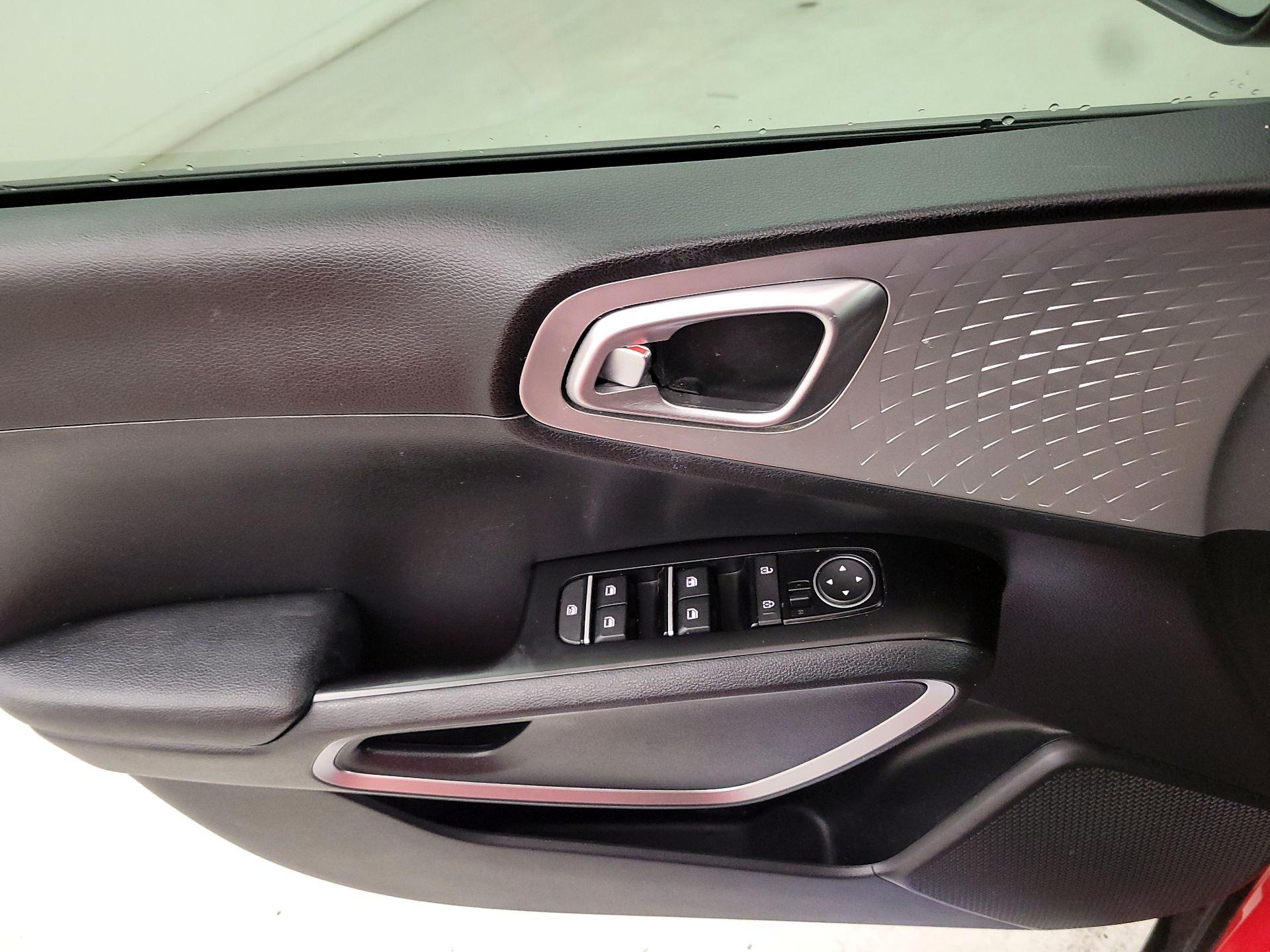 Thumbnail: 2022 Kia Soul - 12