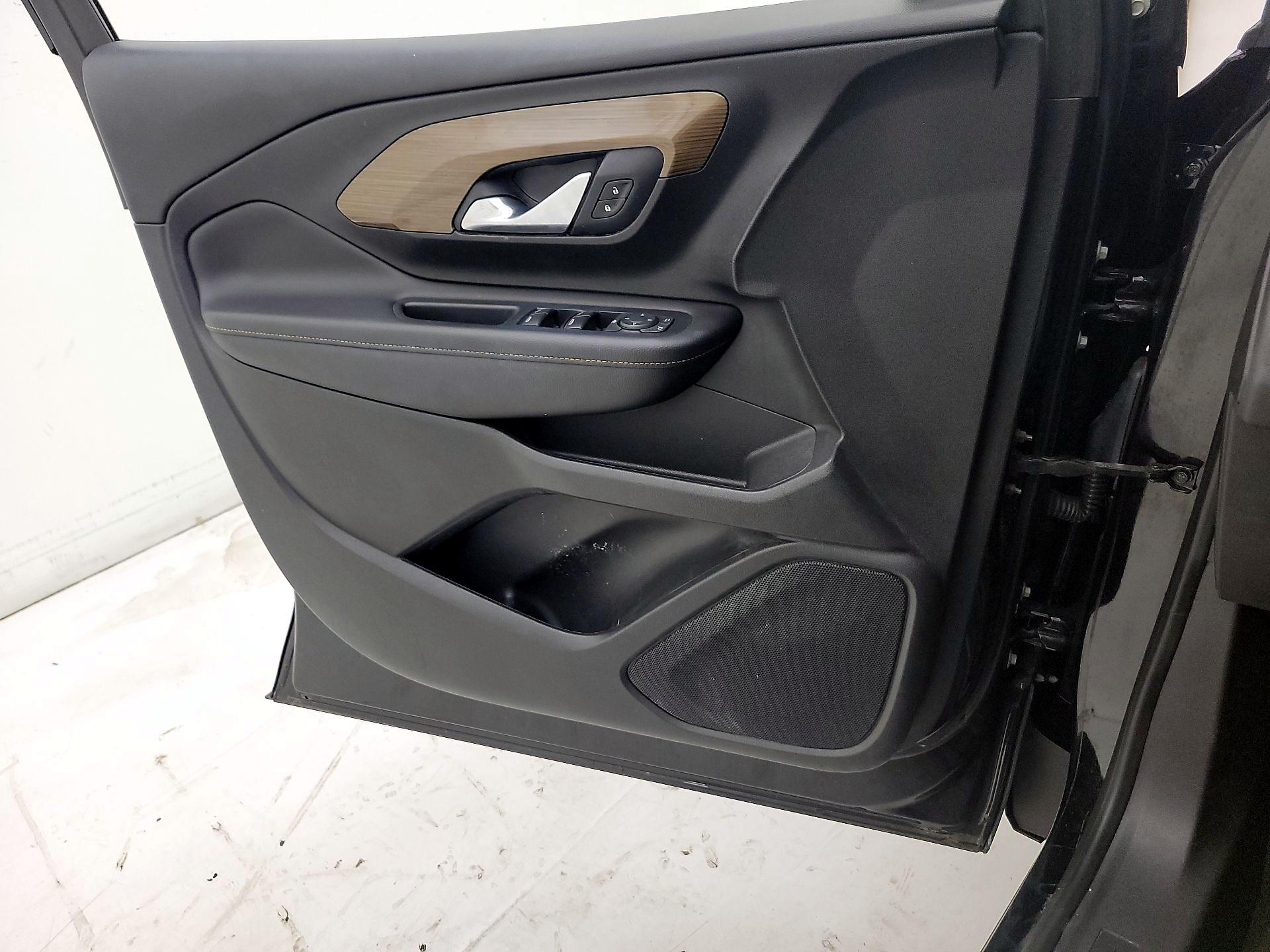 Thumbnail: 2020 GMC Terrain - 12