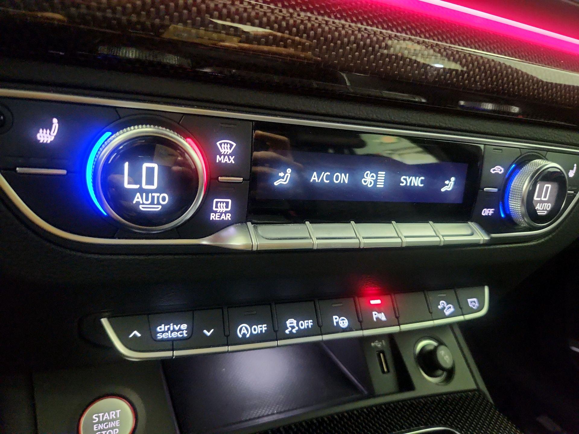 Thumbnail: 2021 Audi SQ5 - 16
