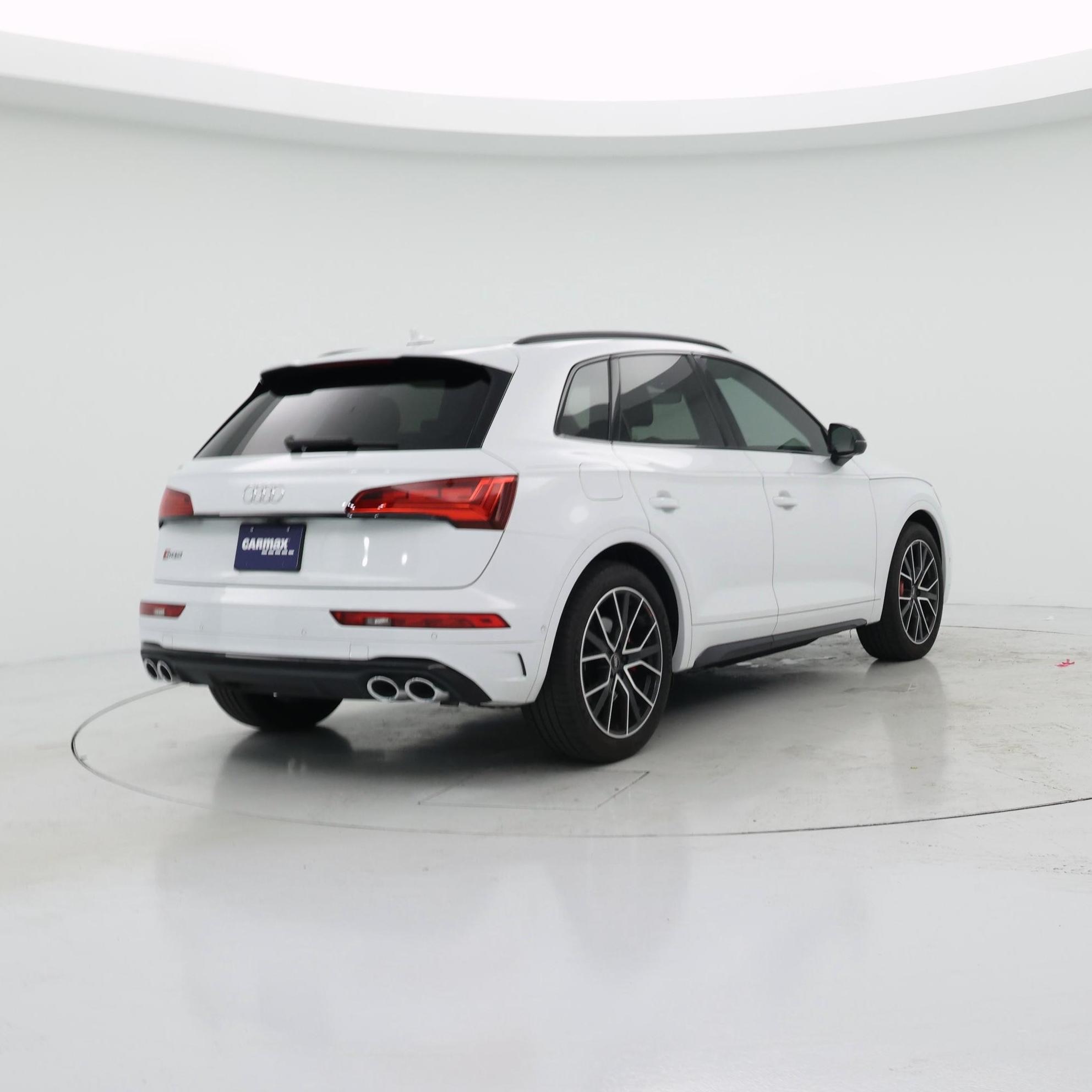 Thumbnail: 2021 Audi SQ5 - 8