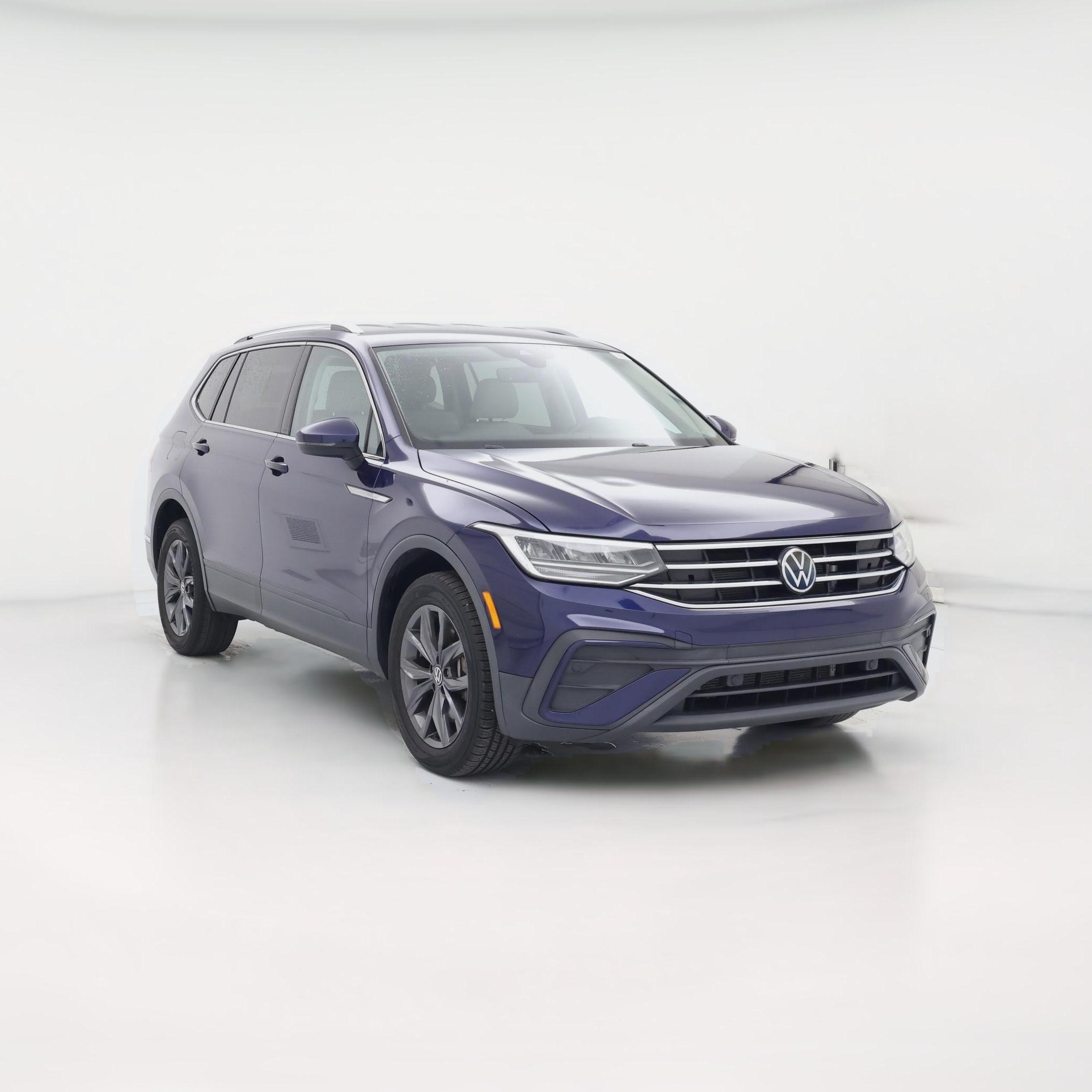 Thumbnail: 2022 Volkswagen Tiguan - 1