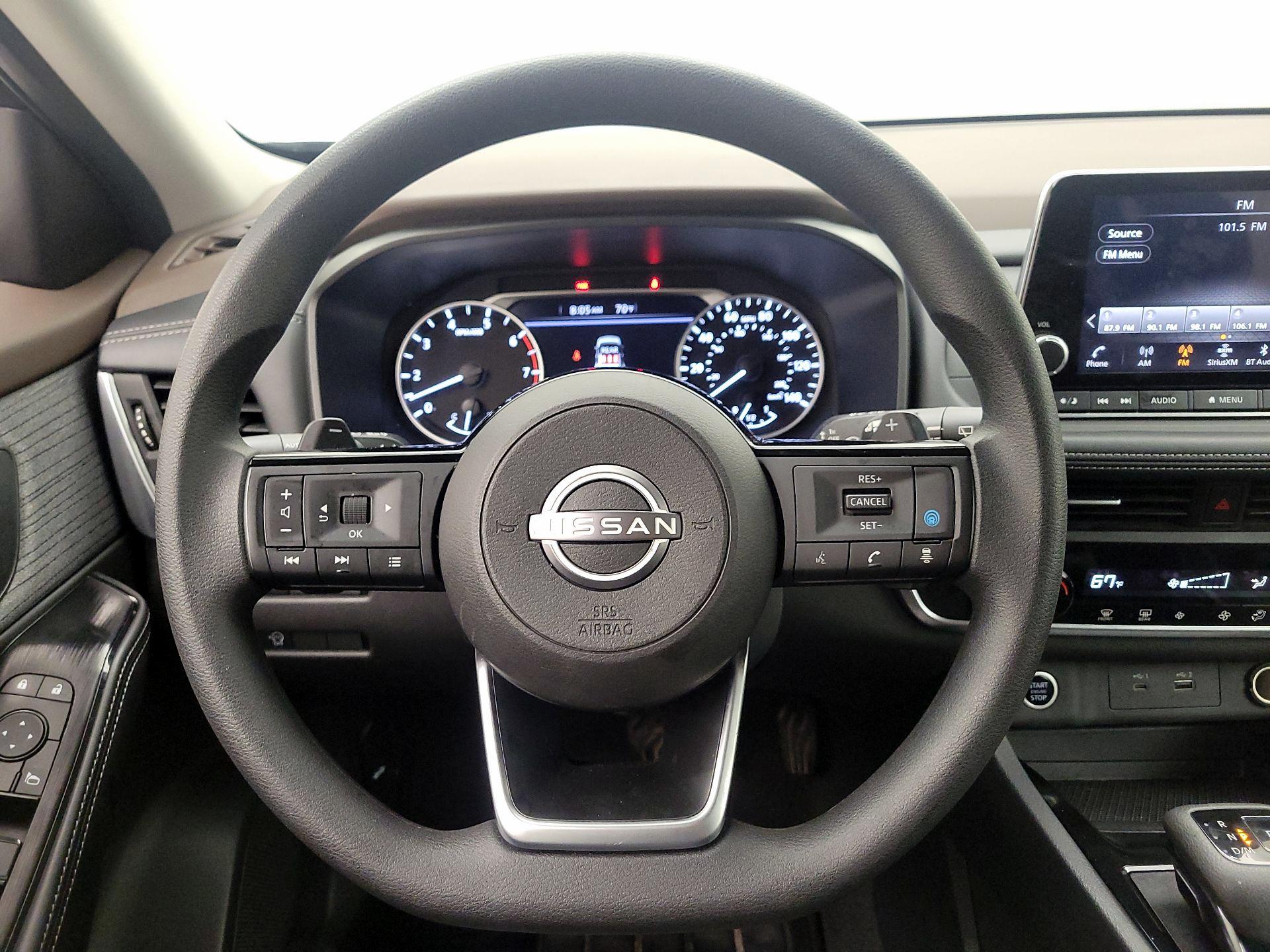 Thumbnail: 2023 Nissan Rogue - 10