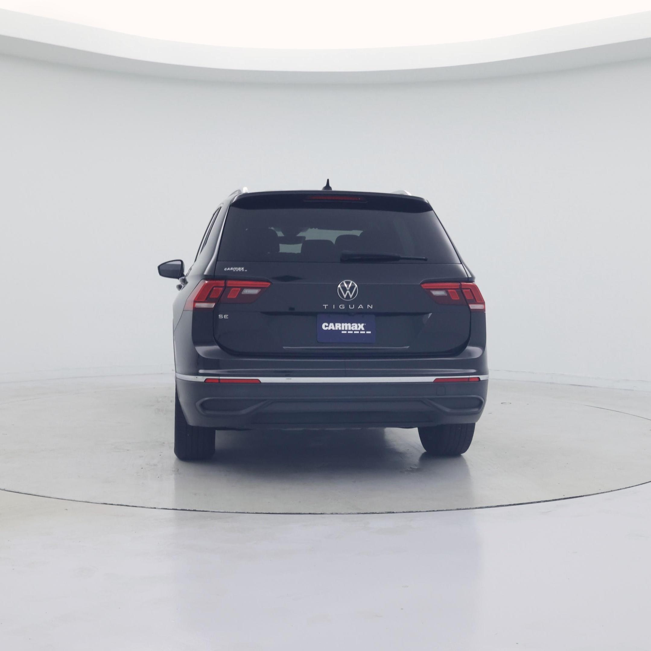 Thumbnail: 2023 Volkswagen Tiguan - 6