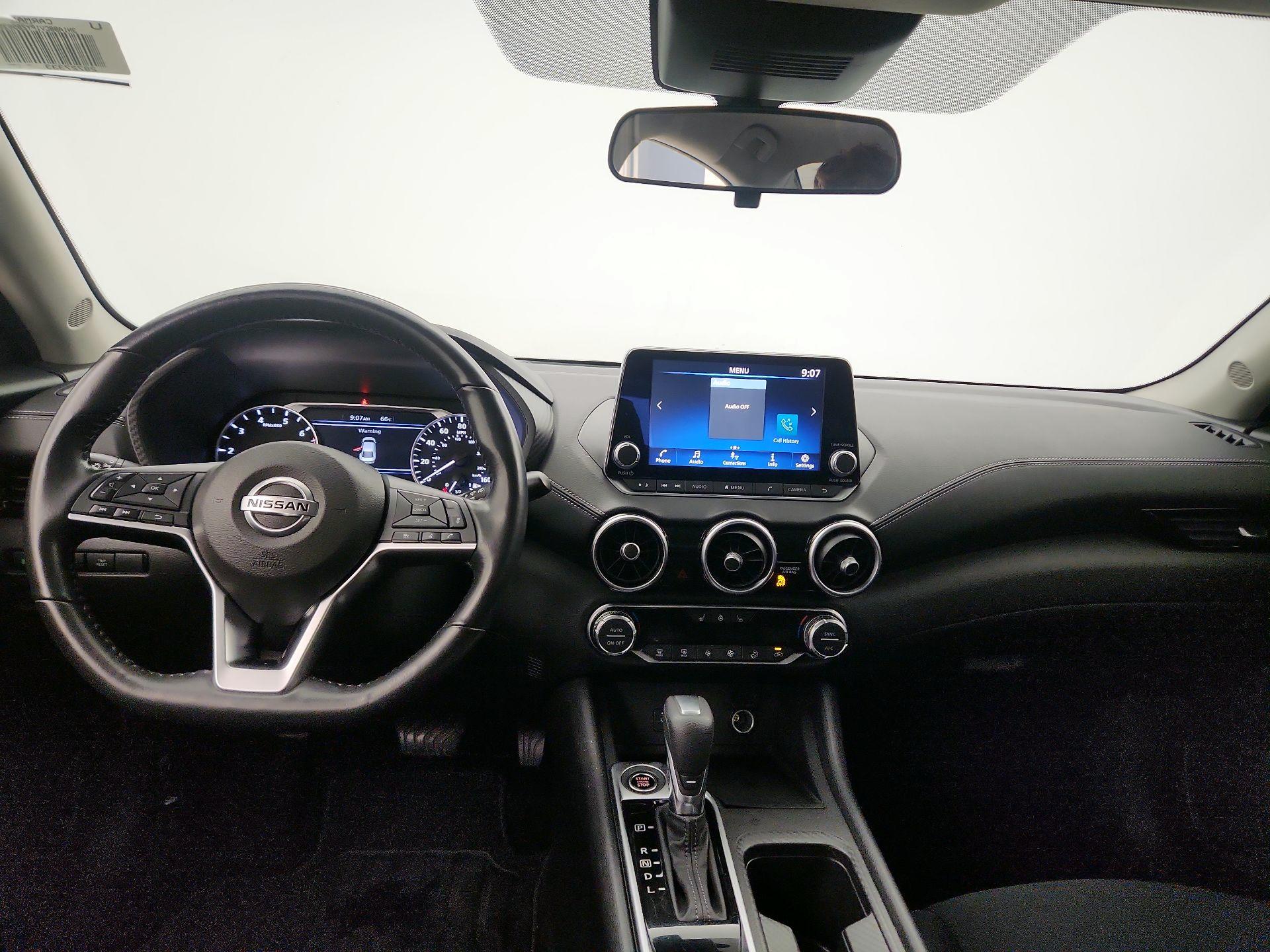 Thumbnail: 2023 Nissan Sentra - 9