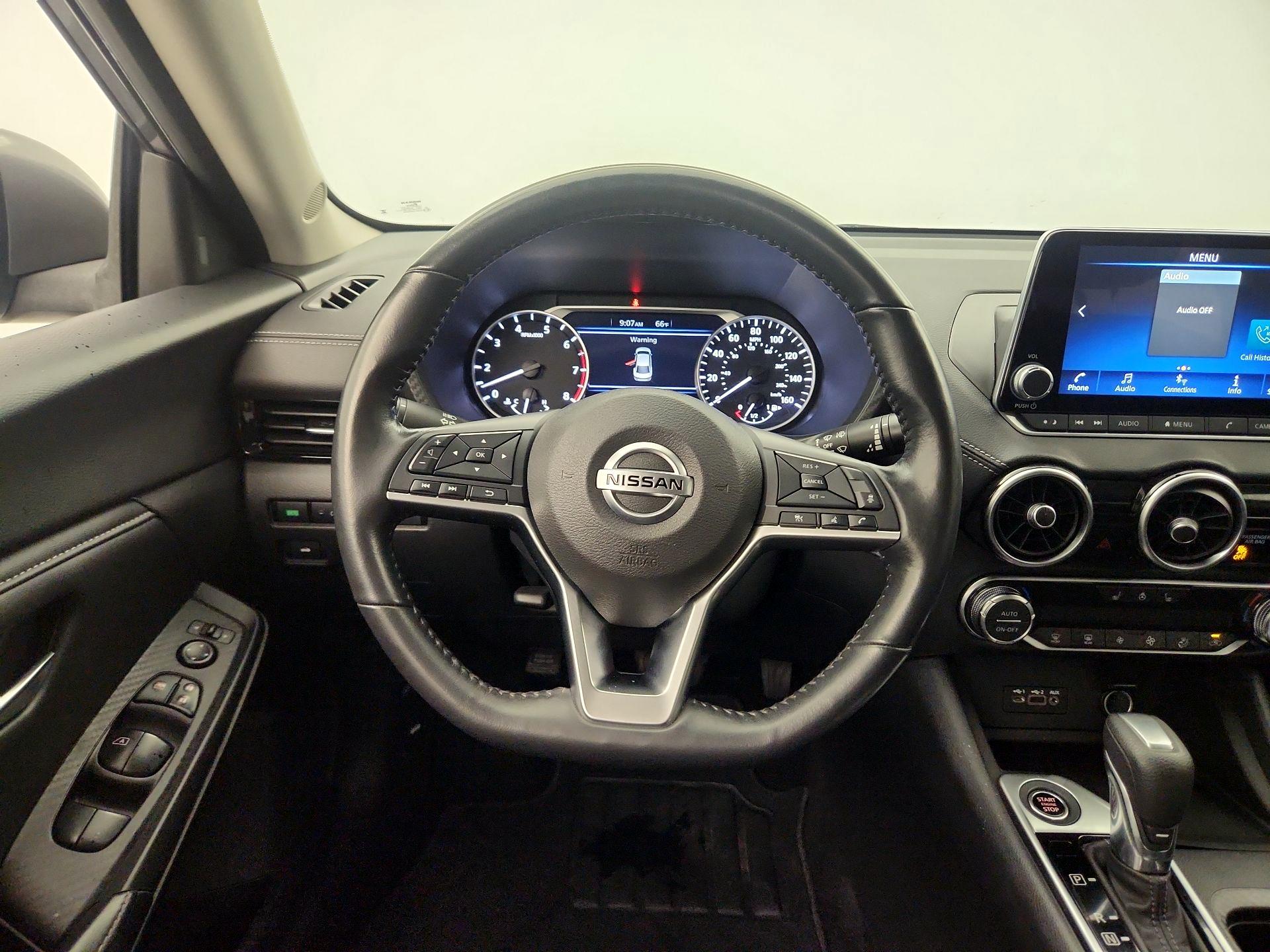 Thumbnail: 2023 Nissan Sentra - 10