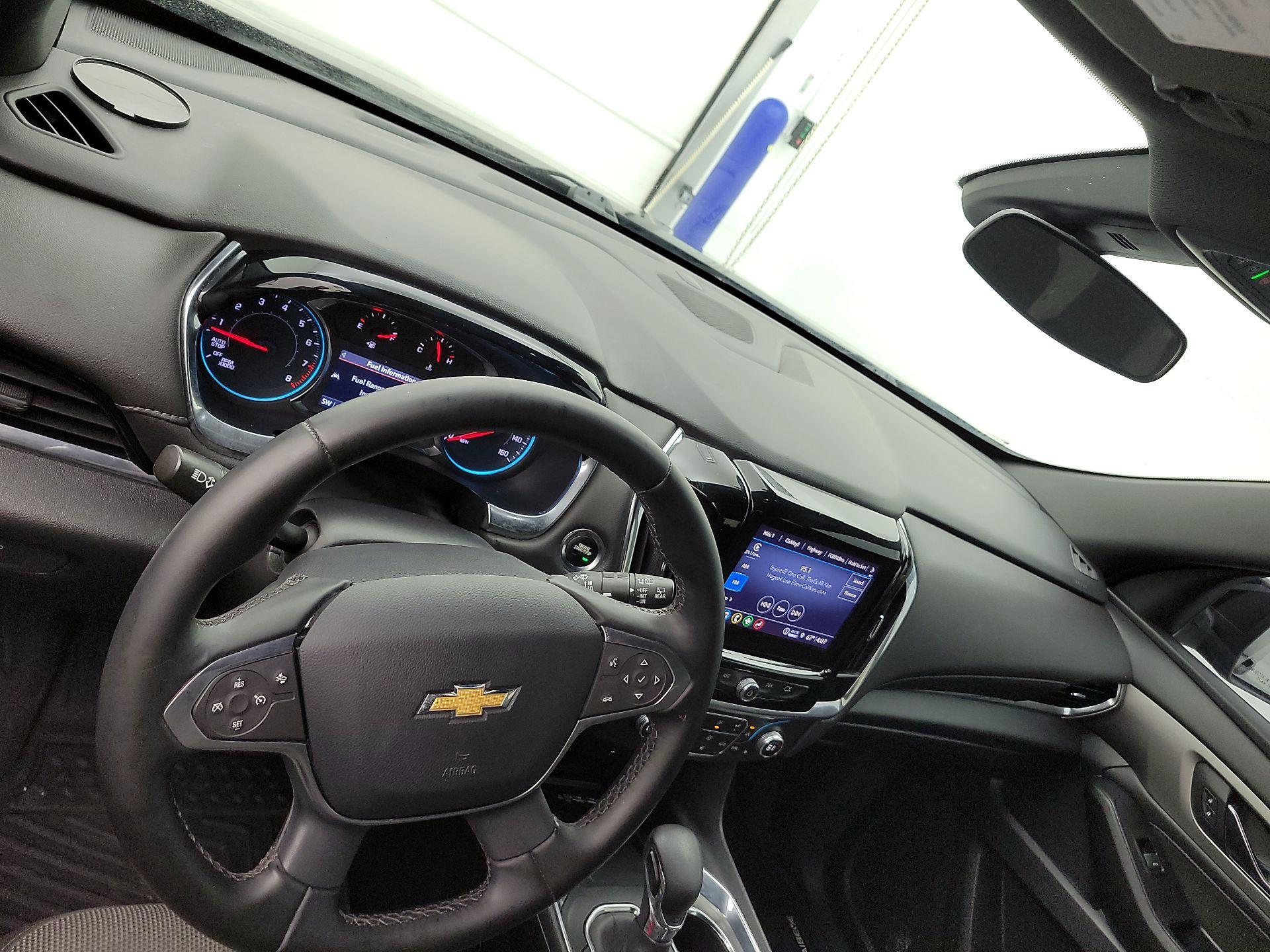 Thumbnail: 2023 Chevrolet Traverse - 9