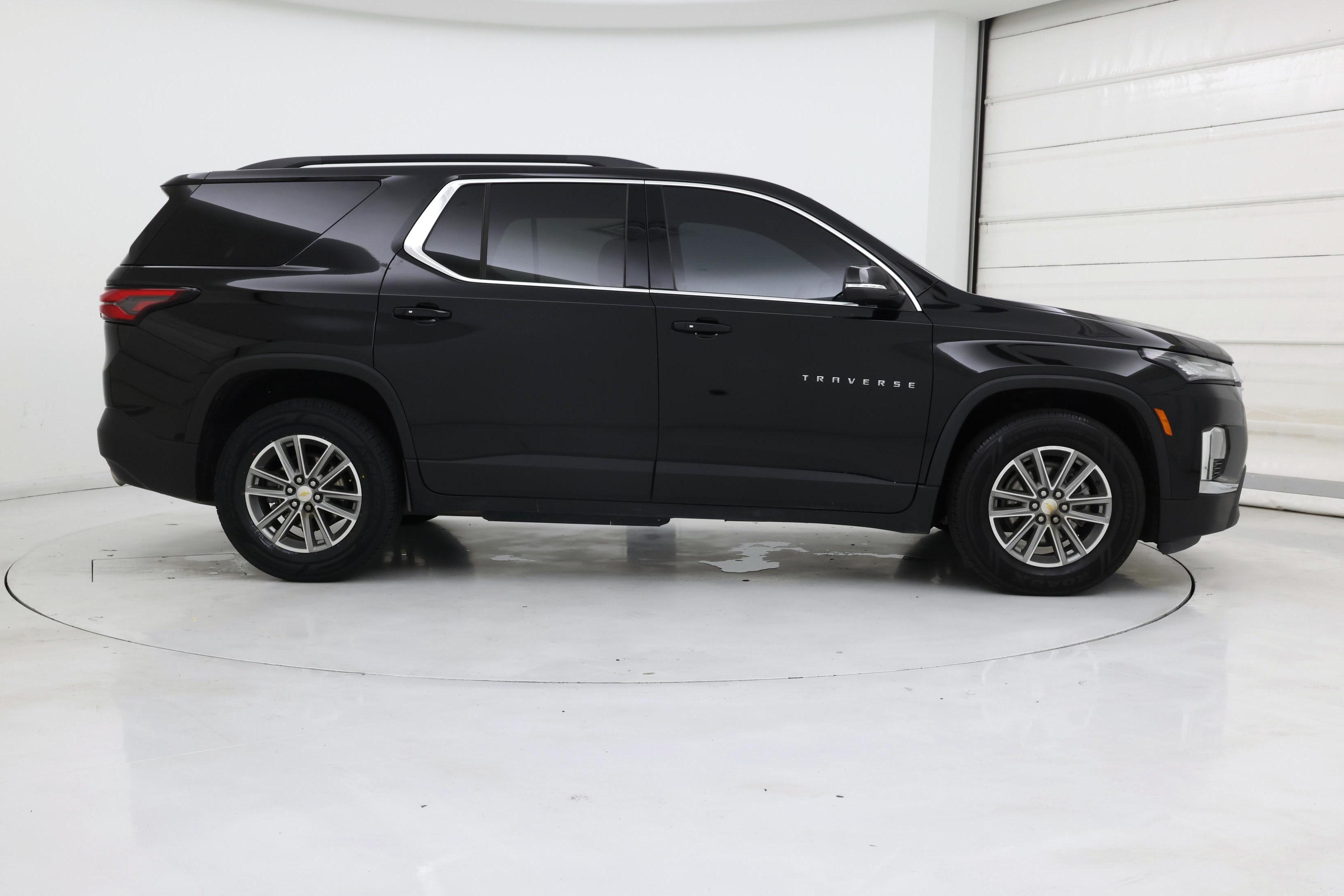Thumbnail: 2023 Chevrolet Traverse - 7