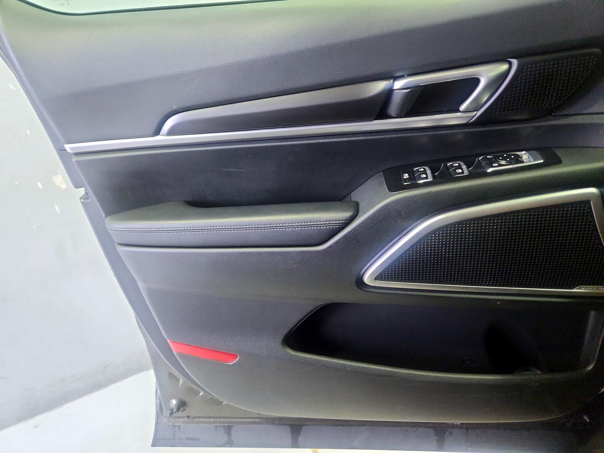 Thumbnail: 2025 Kia Telluride - 12