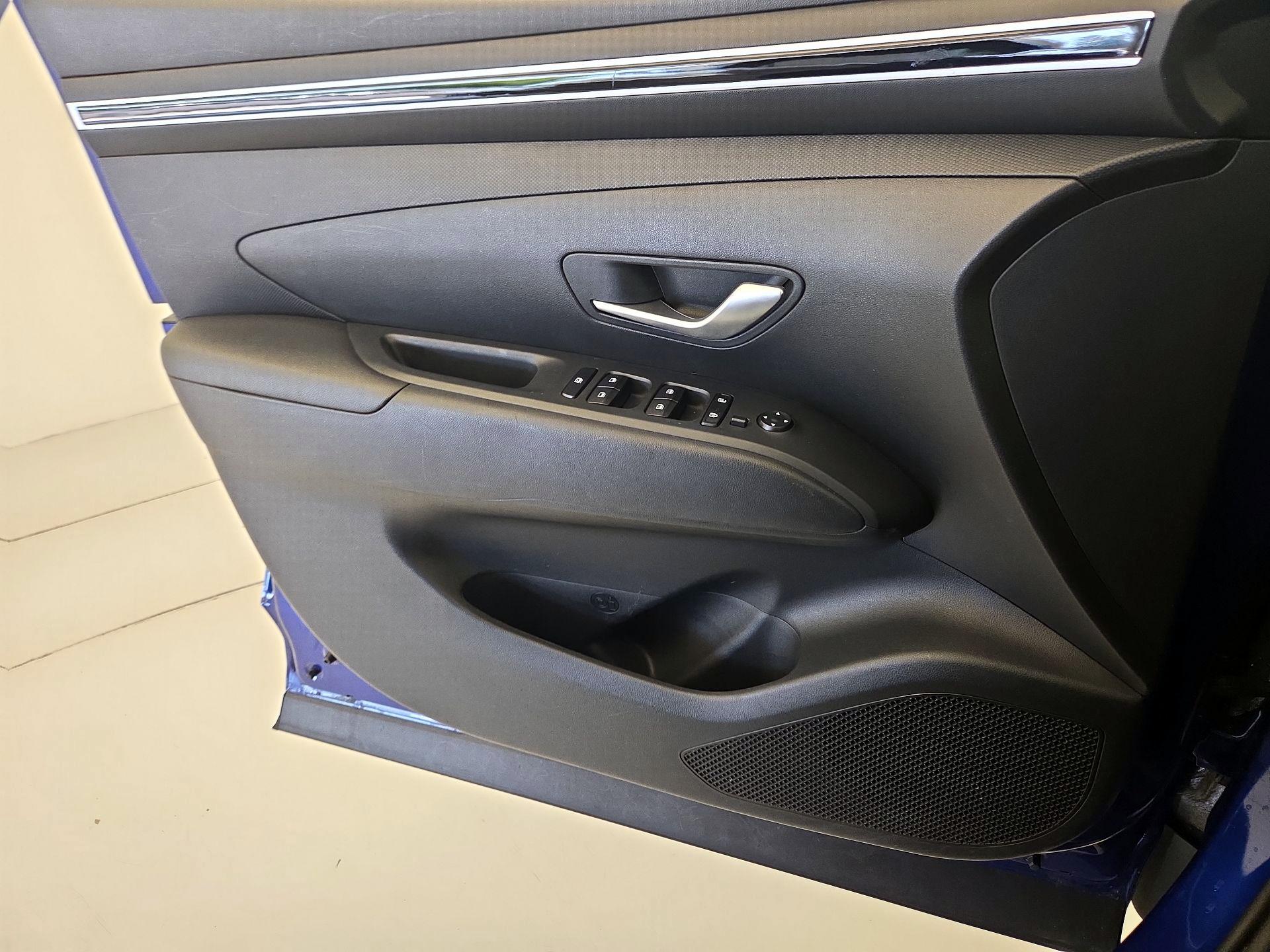 Thumbnail: 2024 Hyundai Tucson - 12