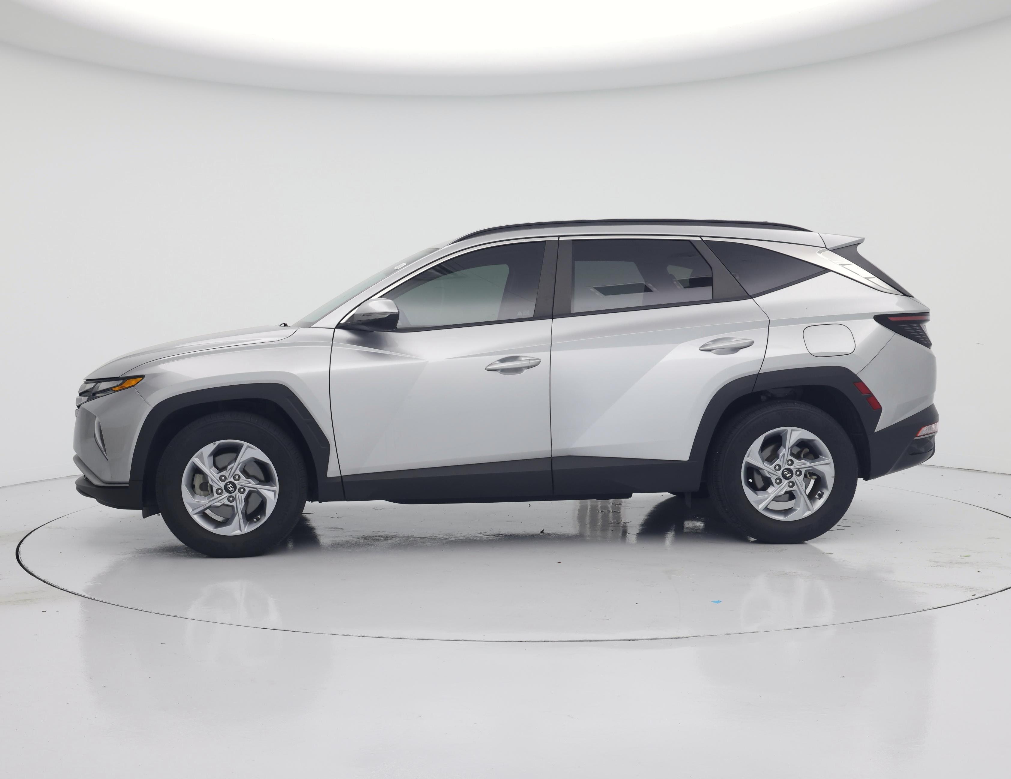 Thumbnail: 2023 Hyundai Tucson - 3
