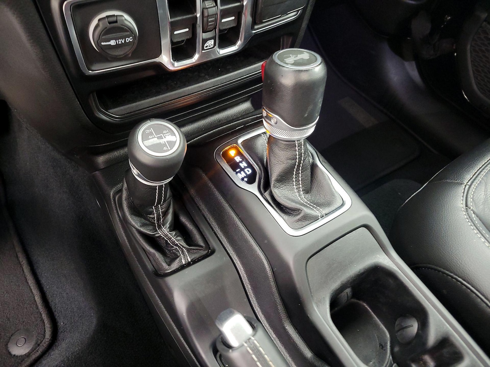 2021 Jeep Wrangler Unlimited Sahara 4XE - Photo 18