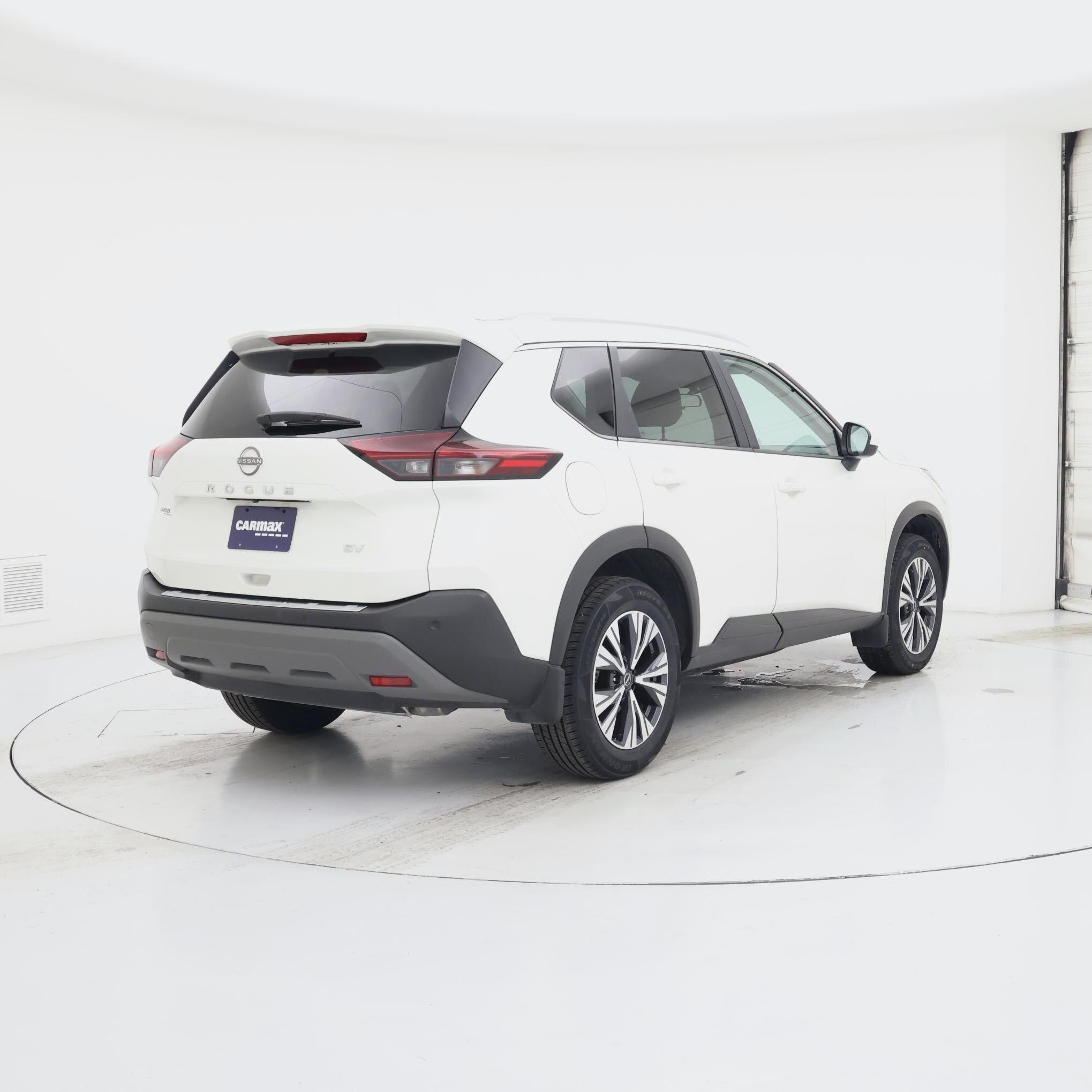 Thumbnail: 2023 Nissan Rogue - 8