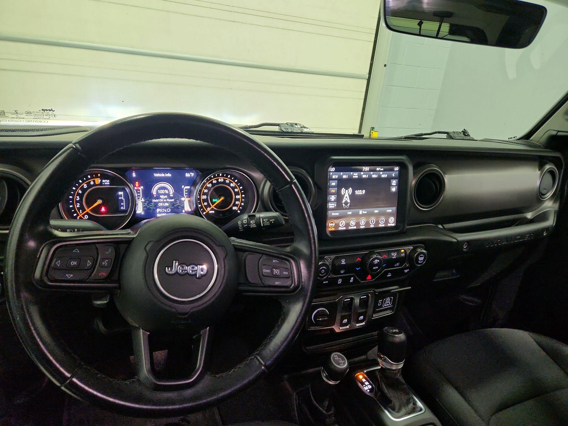 Thumbnail: 2022 Jeep Wrangler - 9