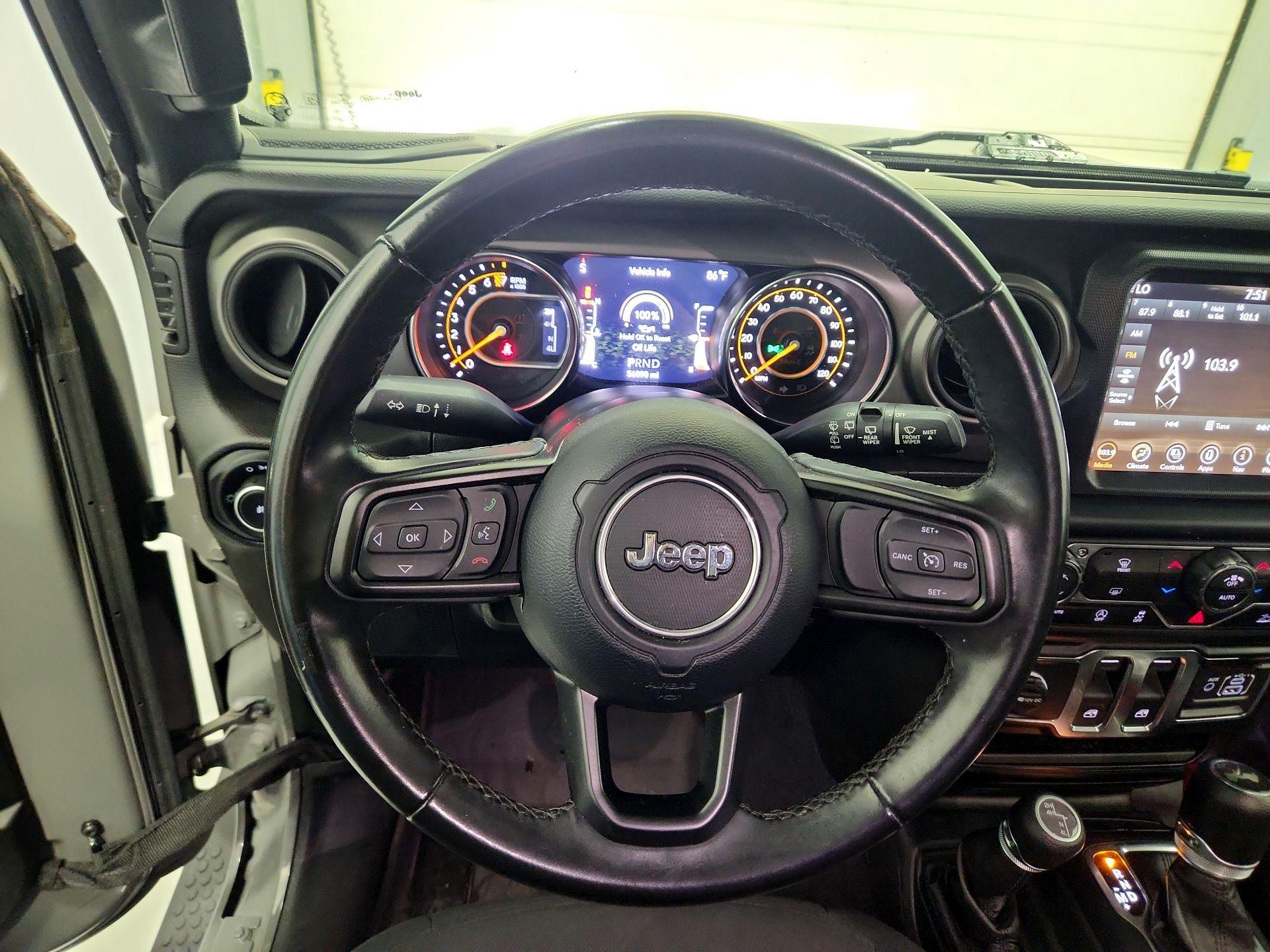 Thumbnail: 2022 Jeep Wrangler - 10