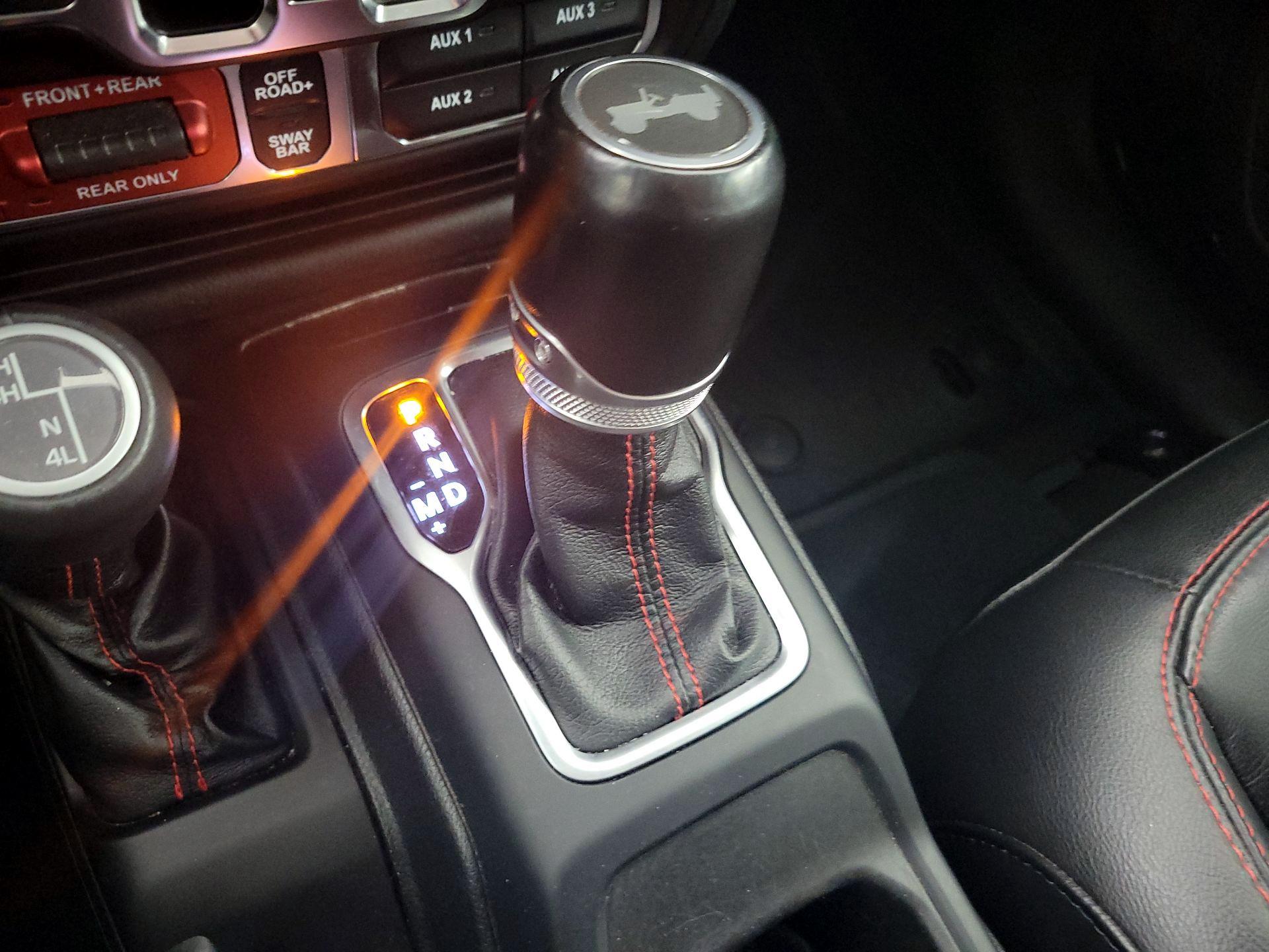 Thumbnail: 2021 Jeep Wrangler - 18