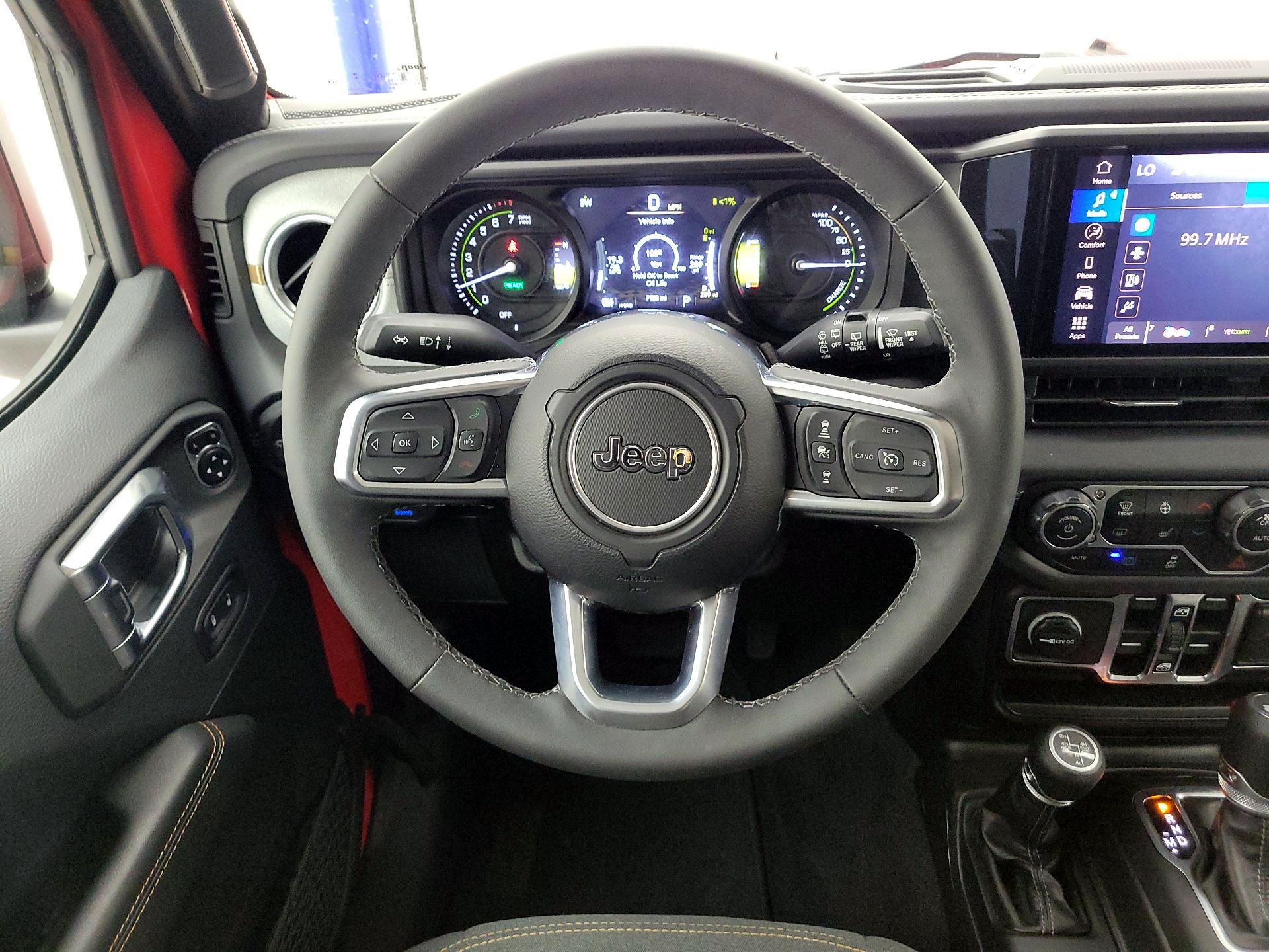 Thumbnail: 2025 Jeep Wrangler - 10