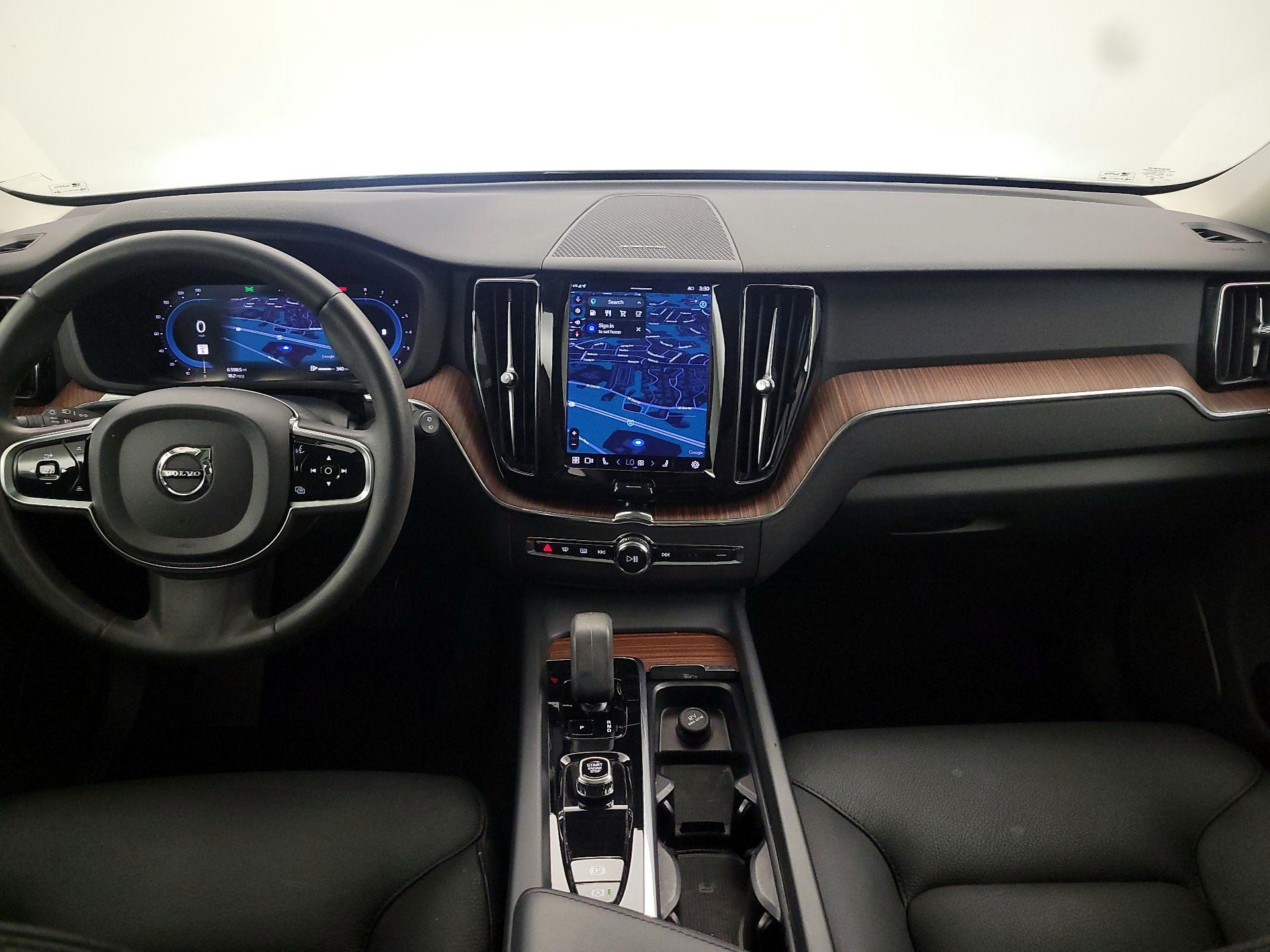 Thumbnail: 2023 Volvo XC60 - 9