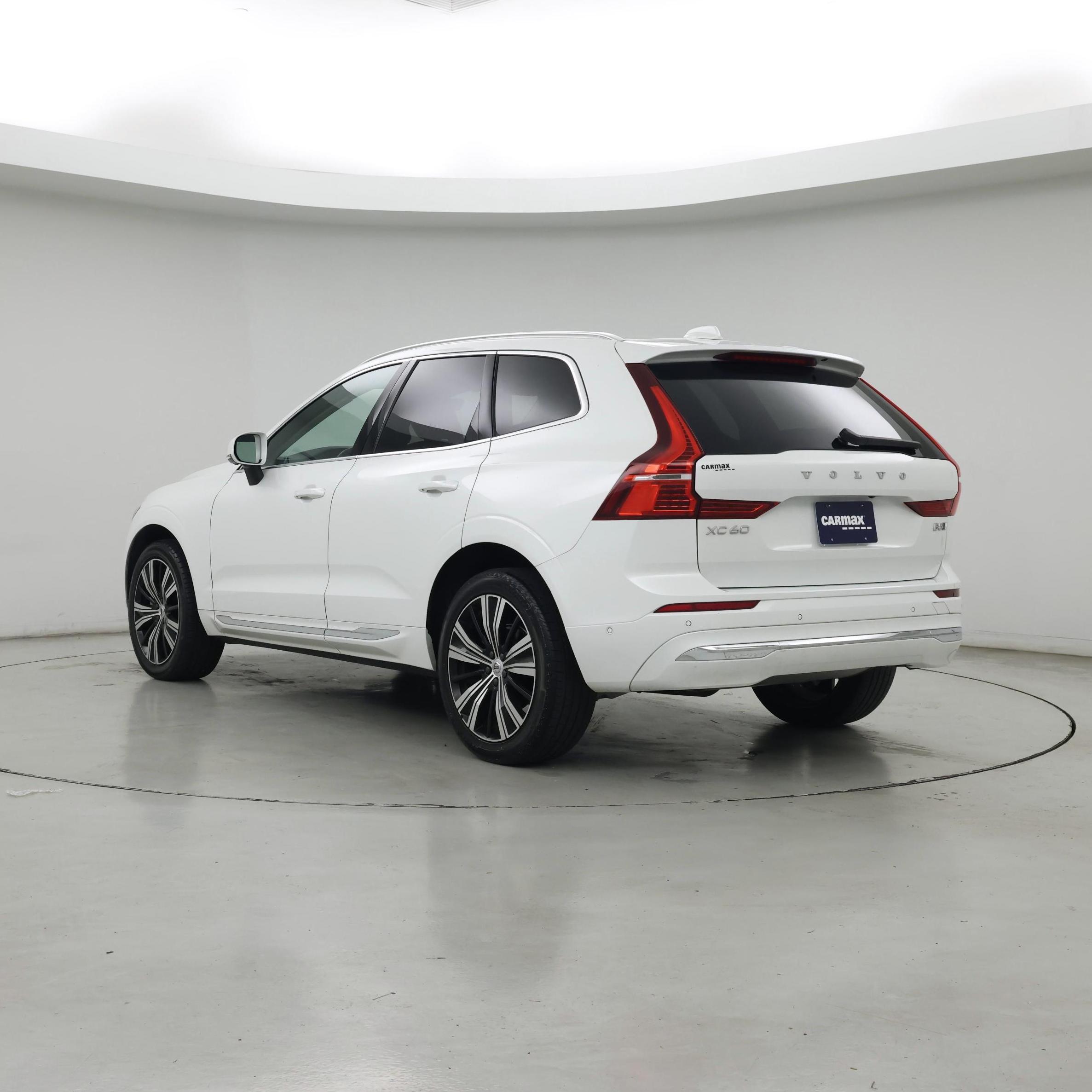 Thumbnail: 2023 Volvo XC60 - 2