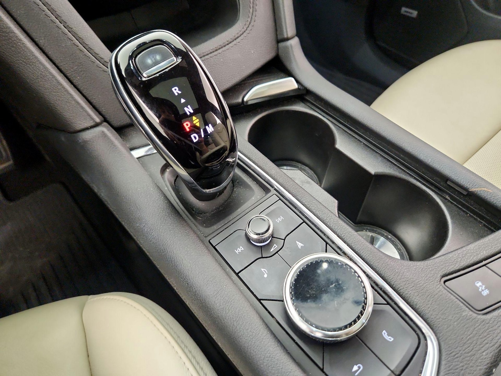 2021 Cadillac XT6 Sport - Photo 18