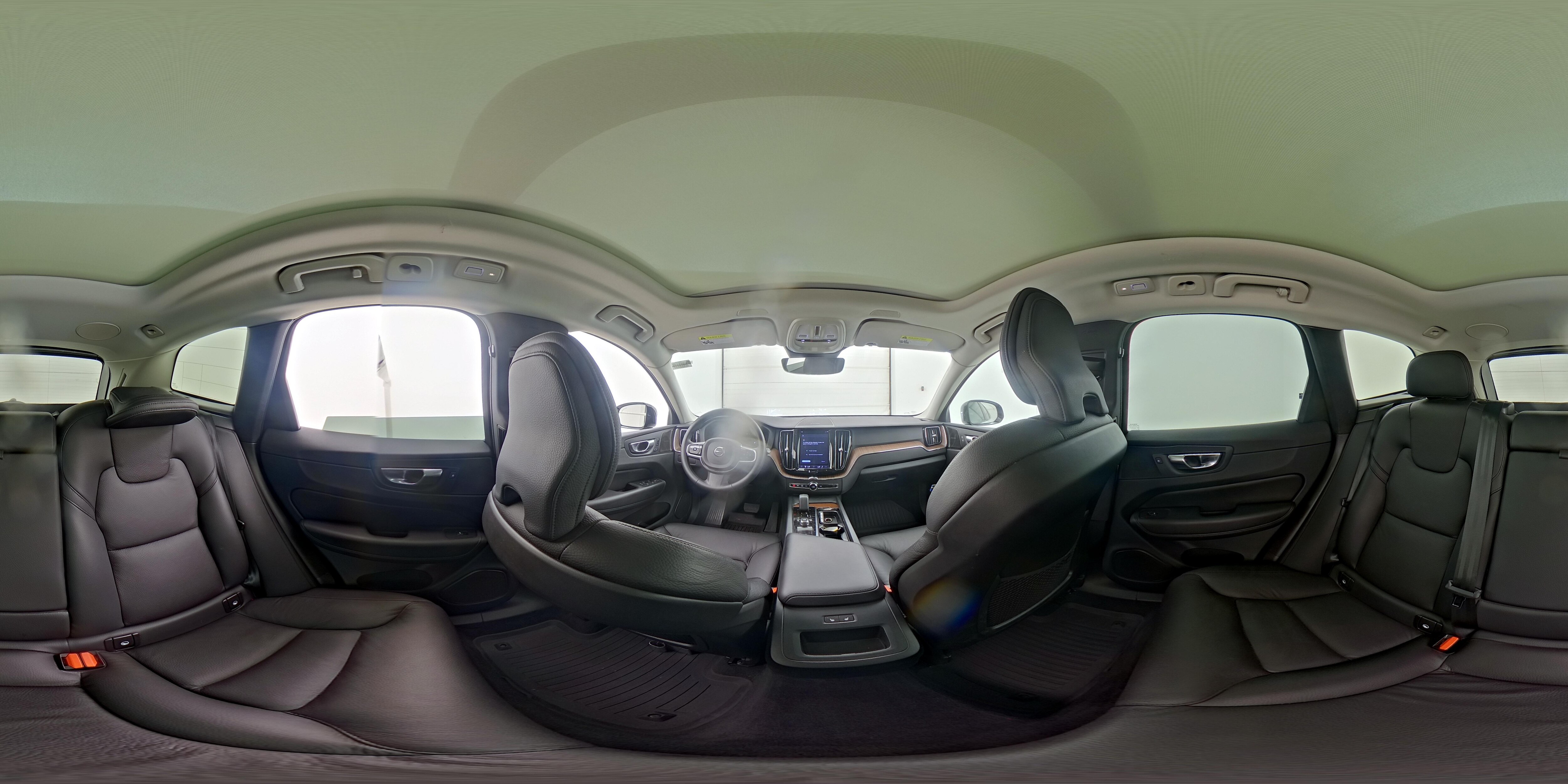2023 Volvo XC60 Plus - Photo 22