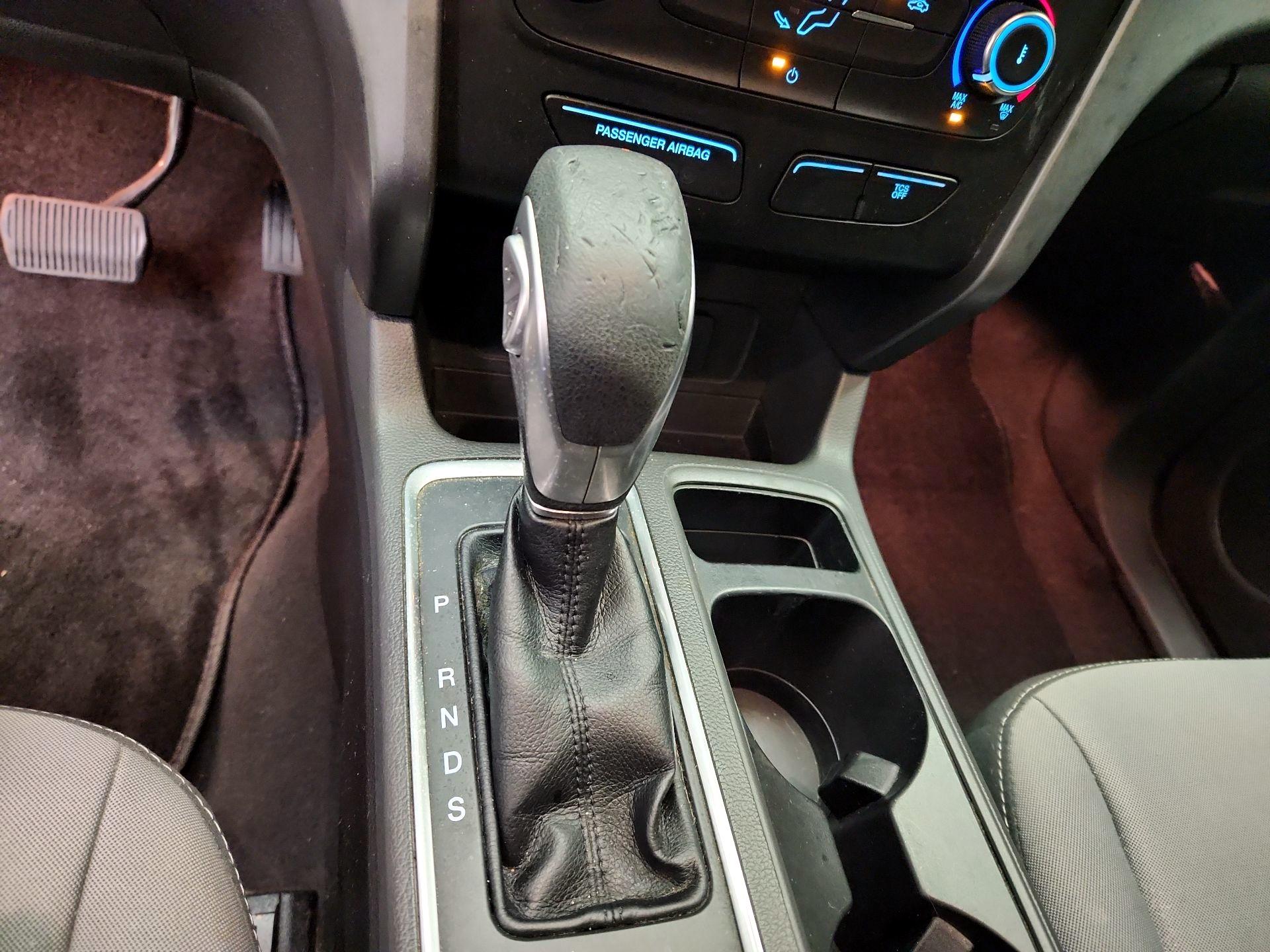 Thumbnail: 2017 Ford Escape - 17