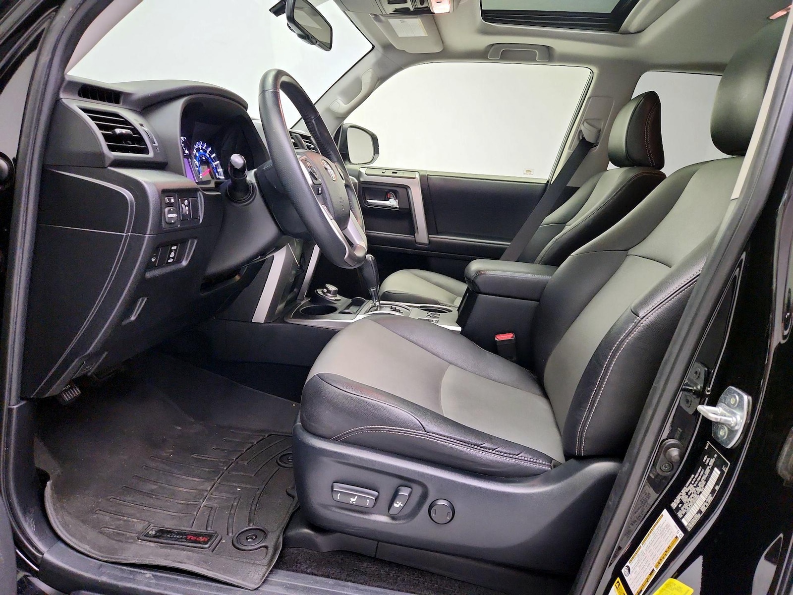 2018 Toyota 4Runner SR5 Premium - Photo 12