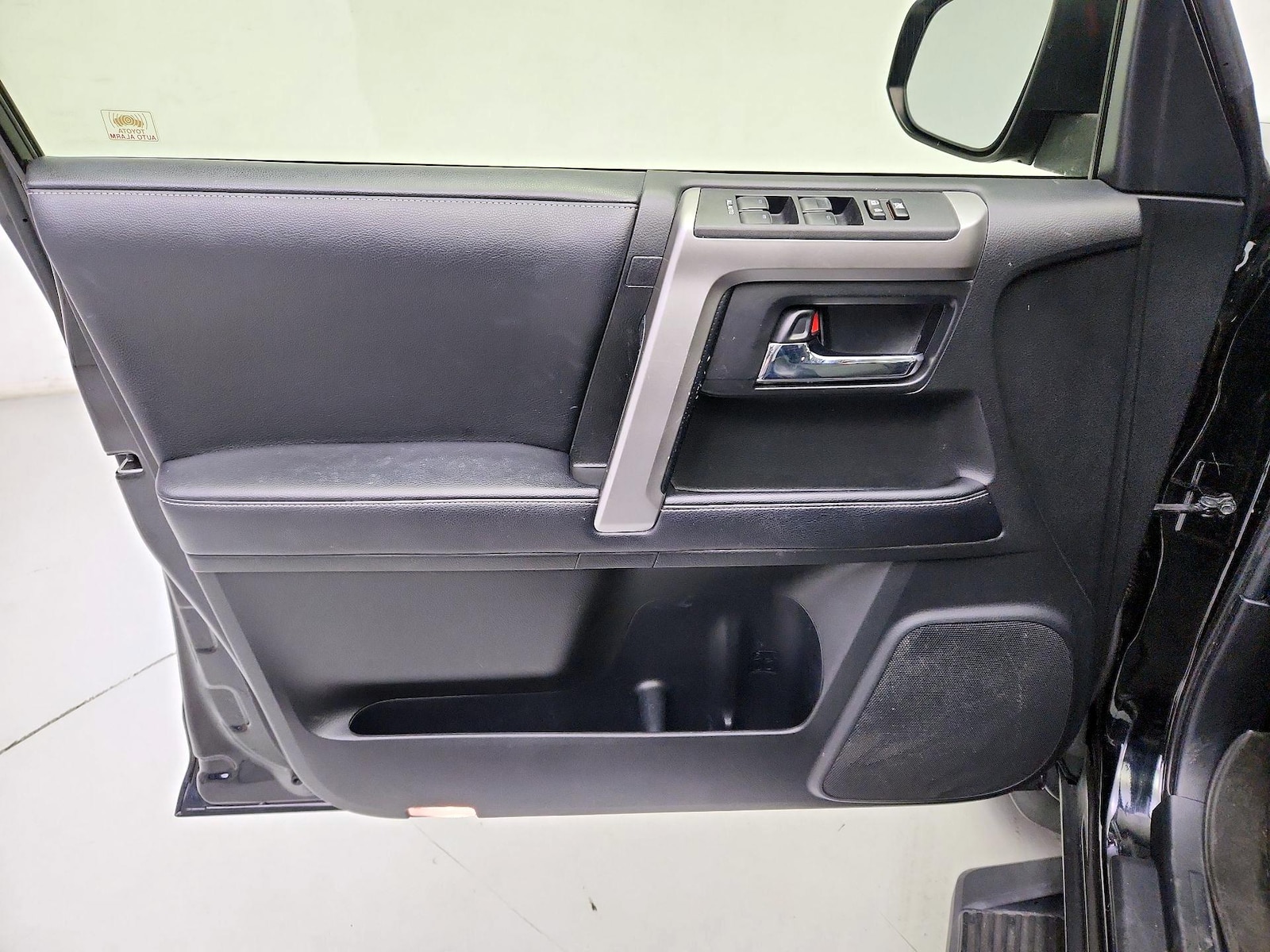 2018 Toyota 4Runner SR5 Premium - Photo 13