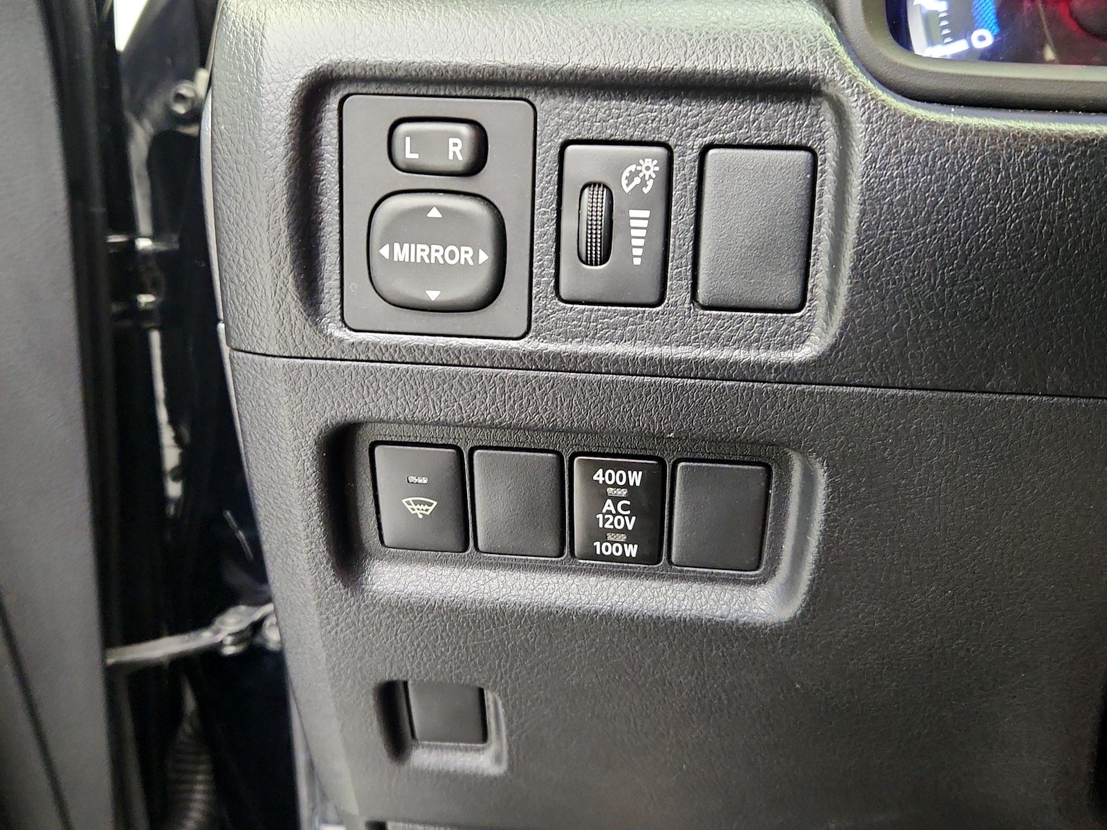 2018 Toyota 4Runner SR5 Premium - Photo 14