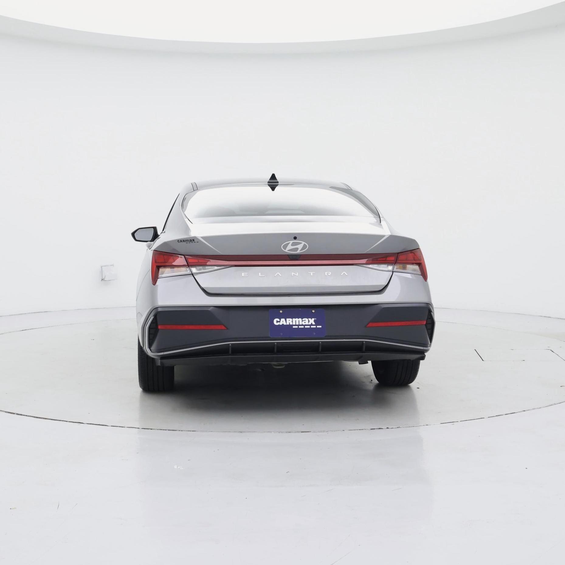 Thumbnail: 2024 Hyundai Elantra - 6