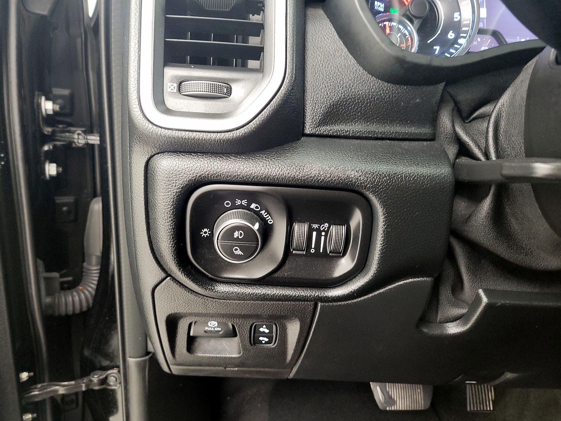 Thumbnail: 2022 RAM 1500 - 13