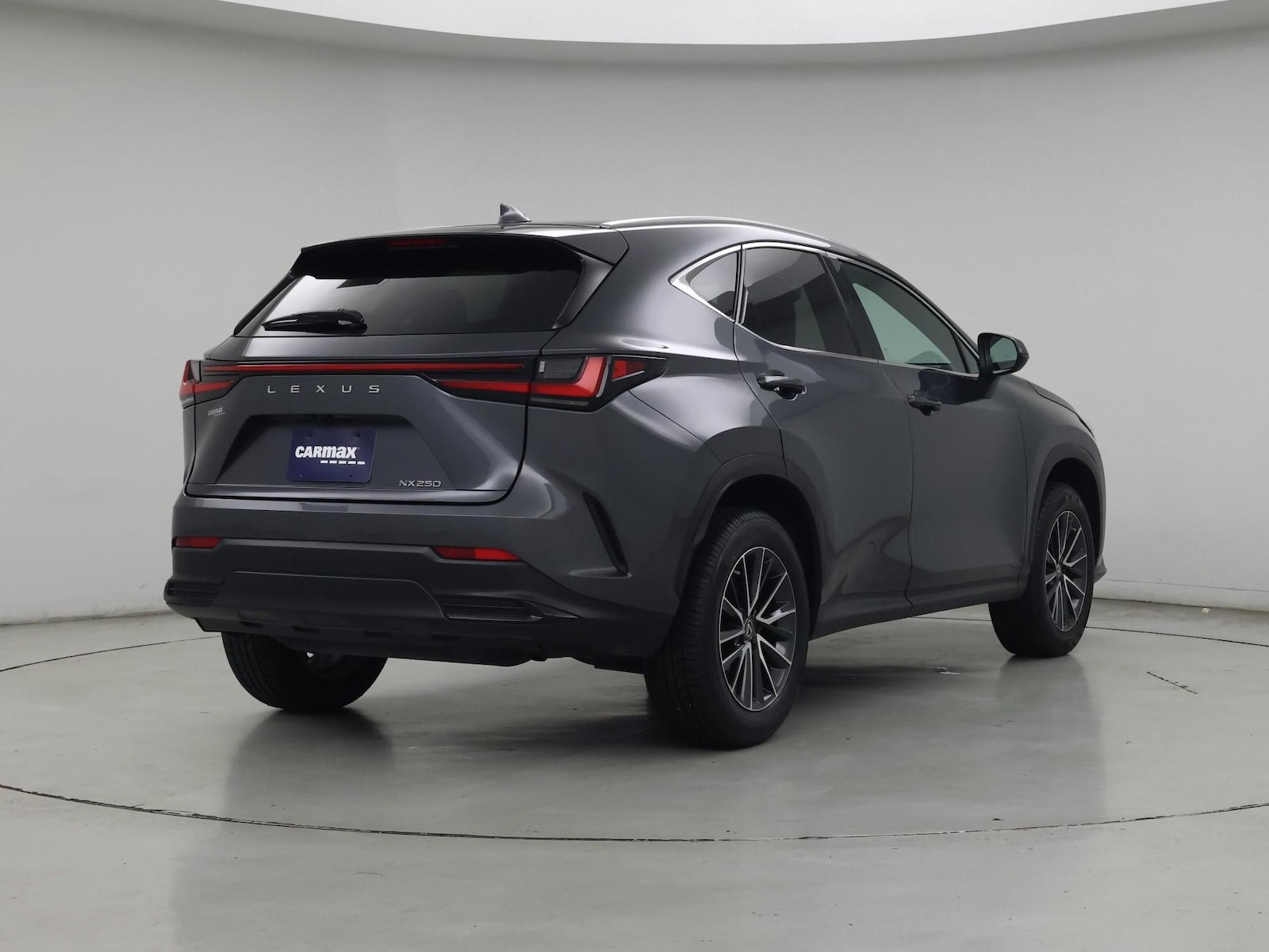 2023 Lexus NX 250 - Photo 9