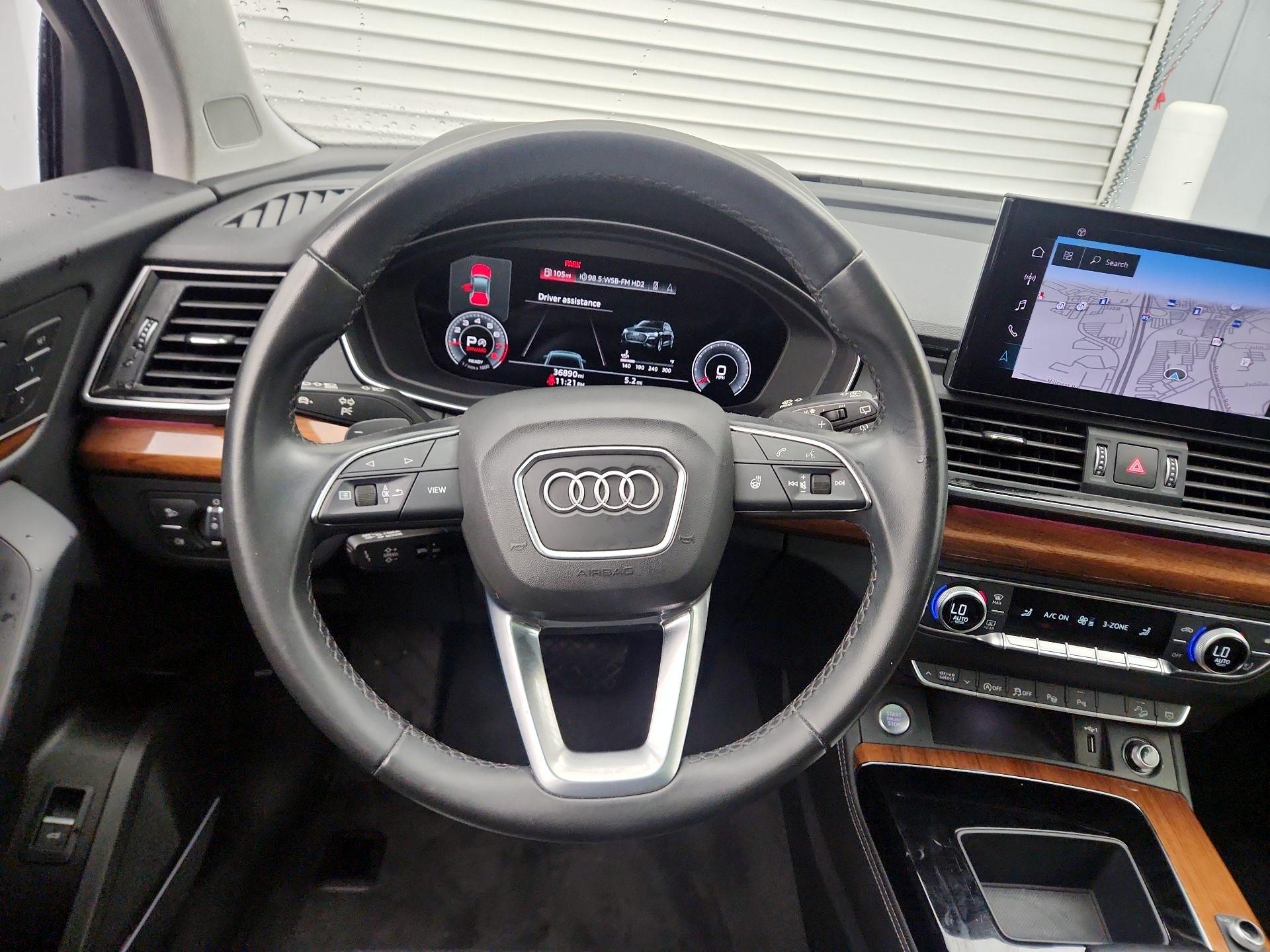 Thumbnail: 2022 Audi Q5 - 10