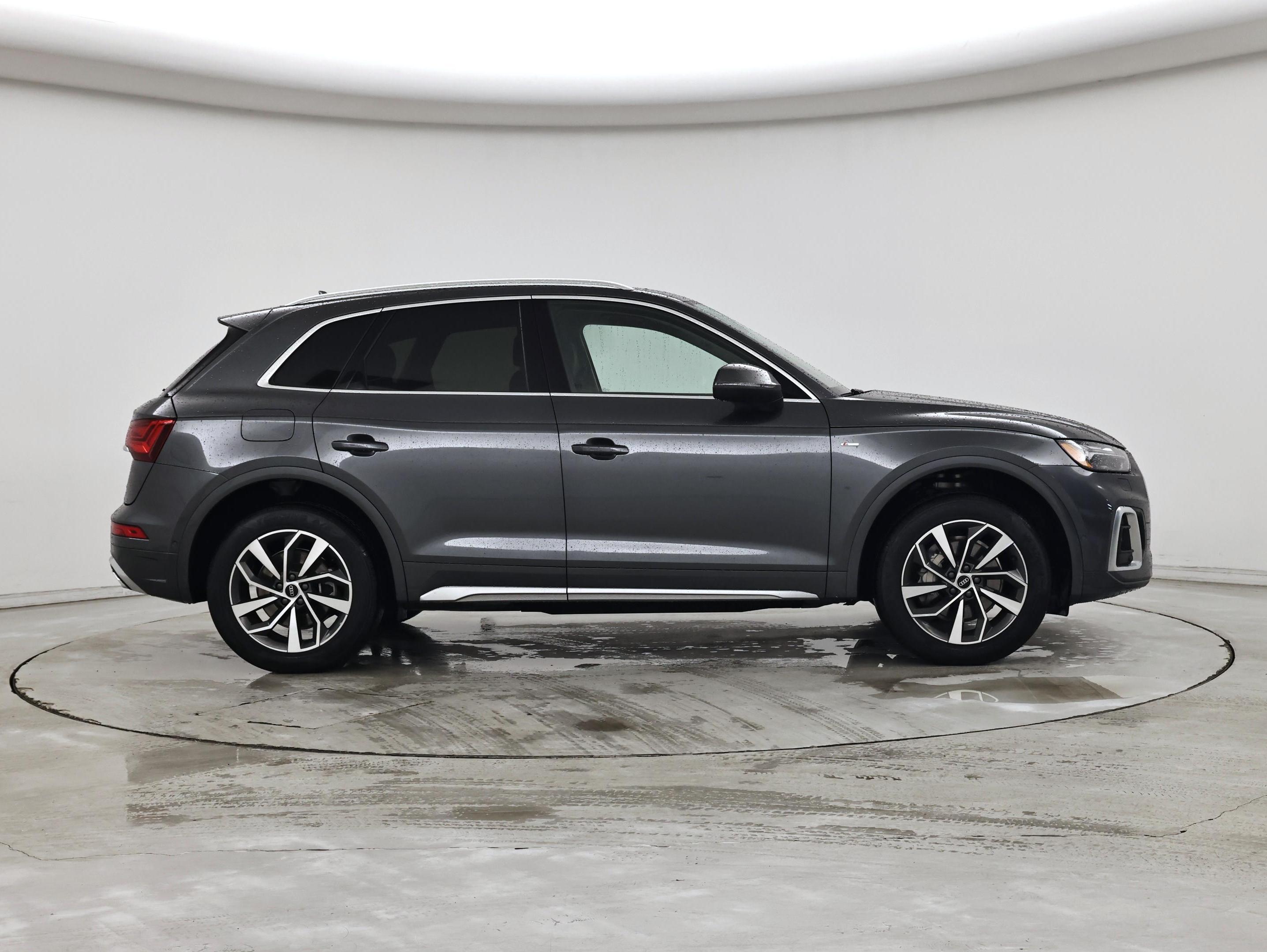 Thumbnail: 2022 Audi Q5 - 7
