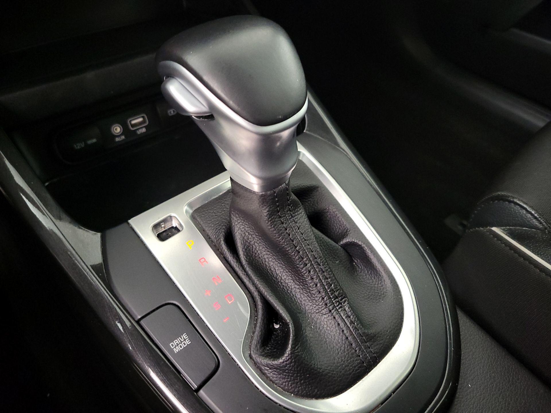 Thumbnail: 2021 Kia Forte - 17